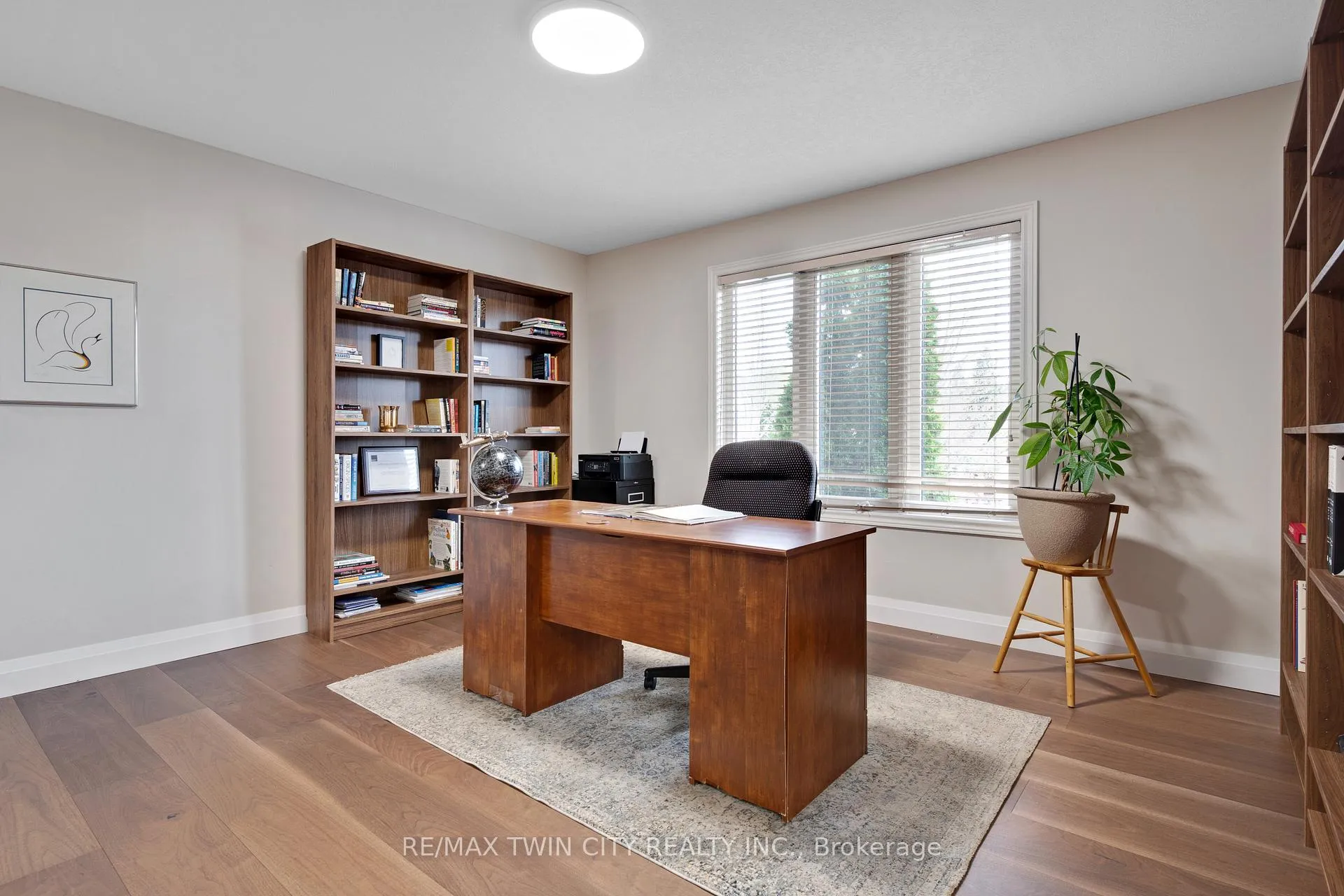 Photo 23 of 514 Birchleaf Walk, Waterloo, Westvale — HOMEH