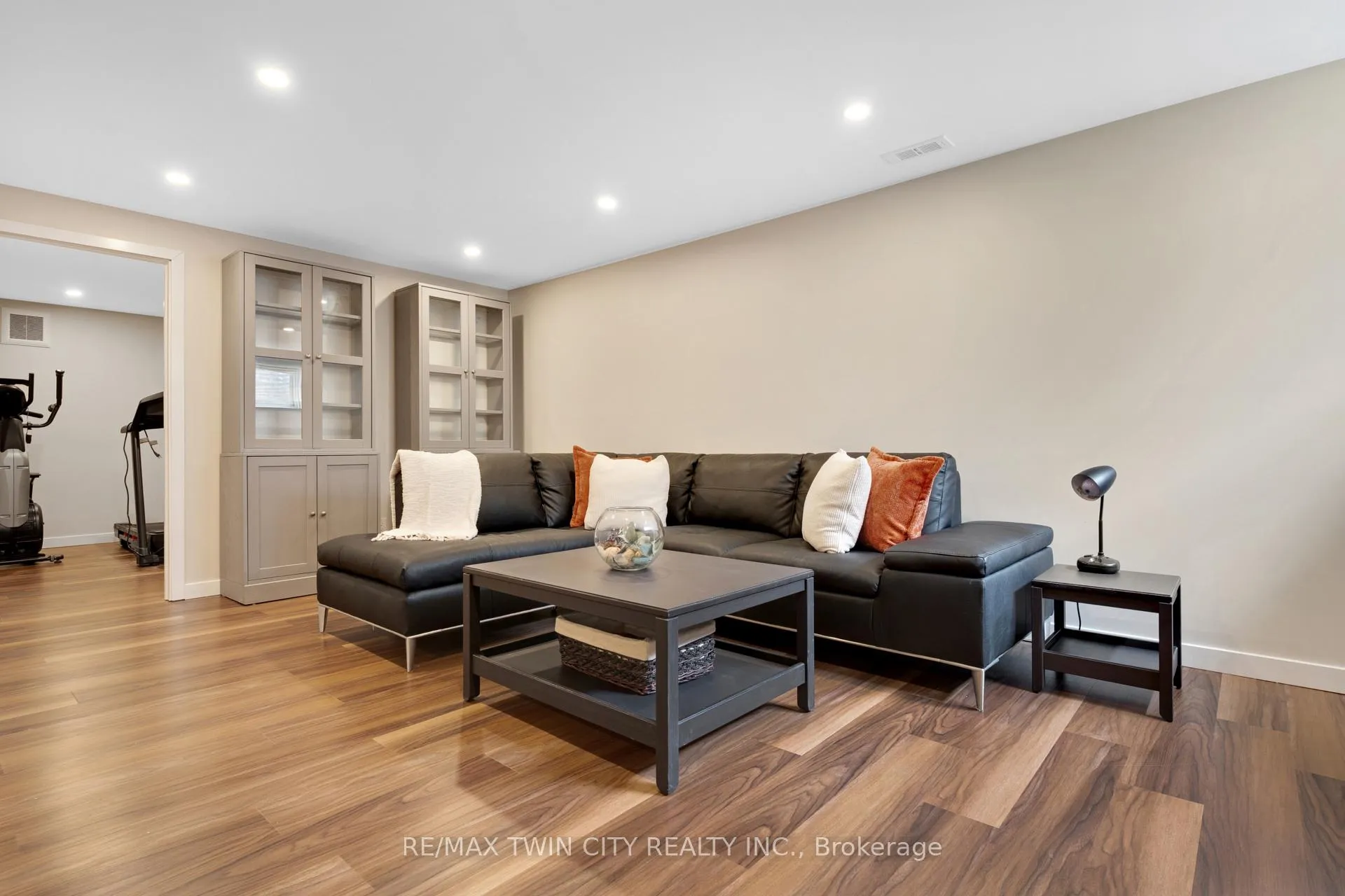 Photo 40 of 514 Birchleaf Walk, Waterloo, Westvale — HOMEH