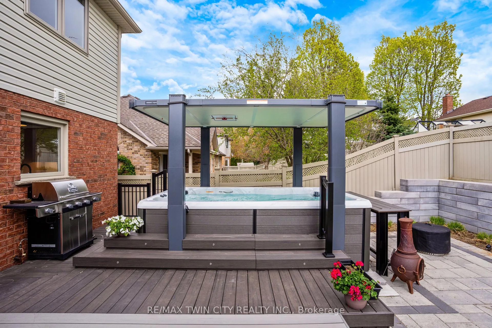 Photo 45 of 514 Birchleaf Walk, Waterloo, Westvale — HOMEH