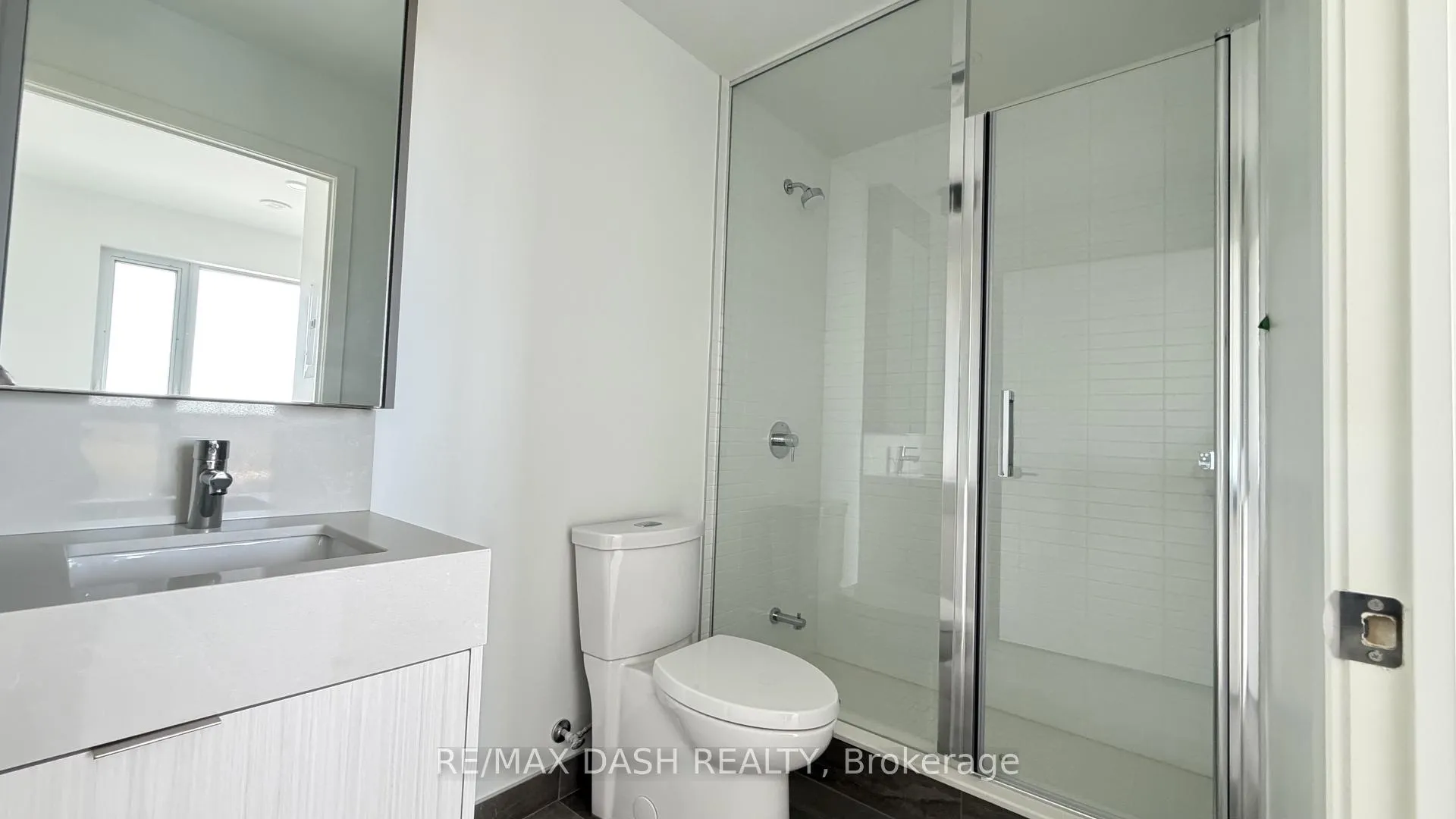 Photo 17 of Unit 608, 10 Flavelle Trail, Vaughan, Steeles West Industrial — HOMEH