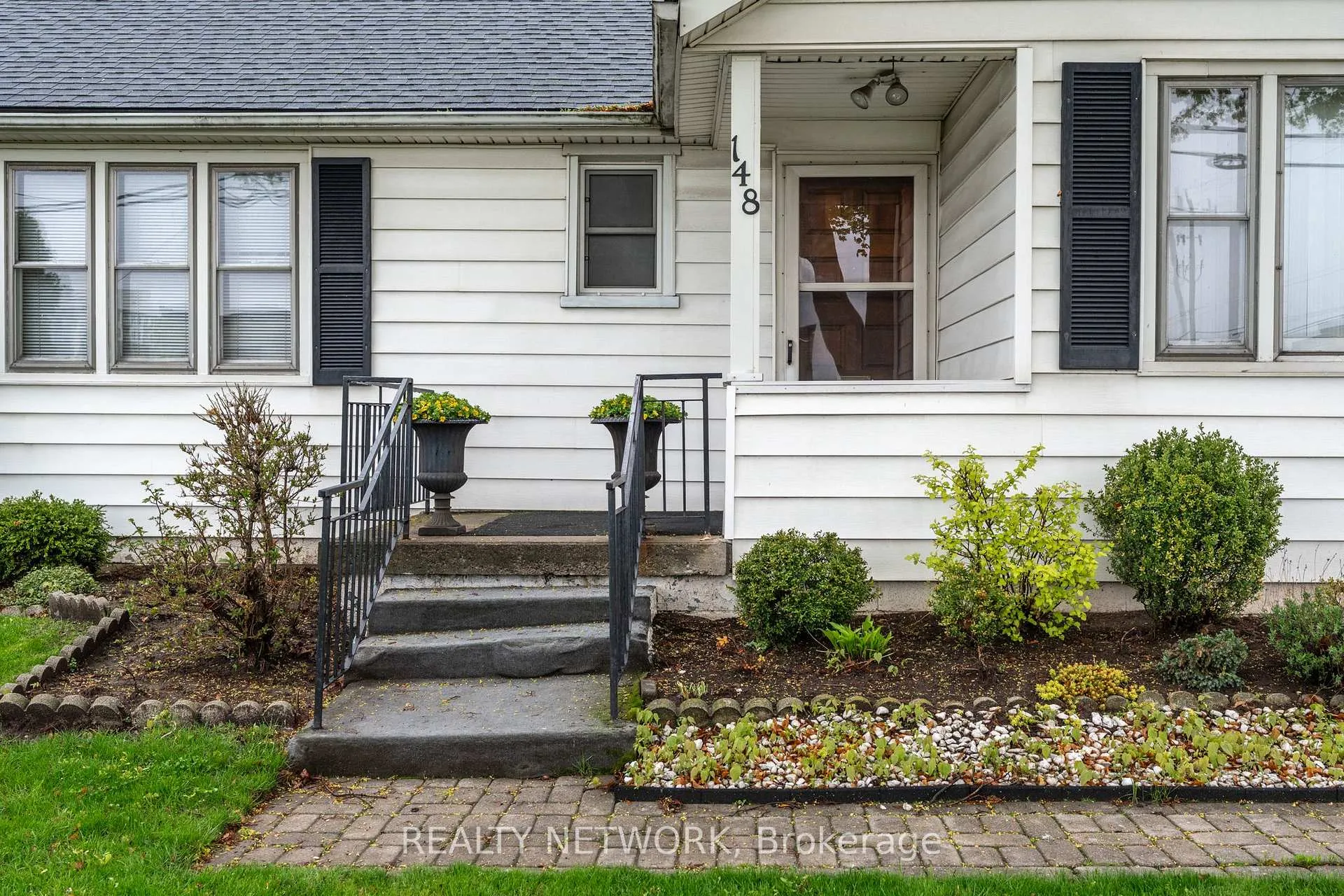 Photo 5 of 148 Gray Road, Hamilton, Stoney Creek — HOMEH
