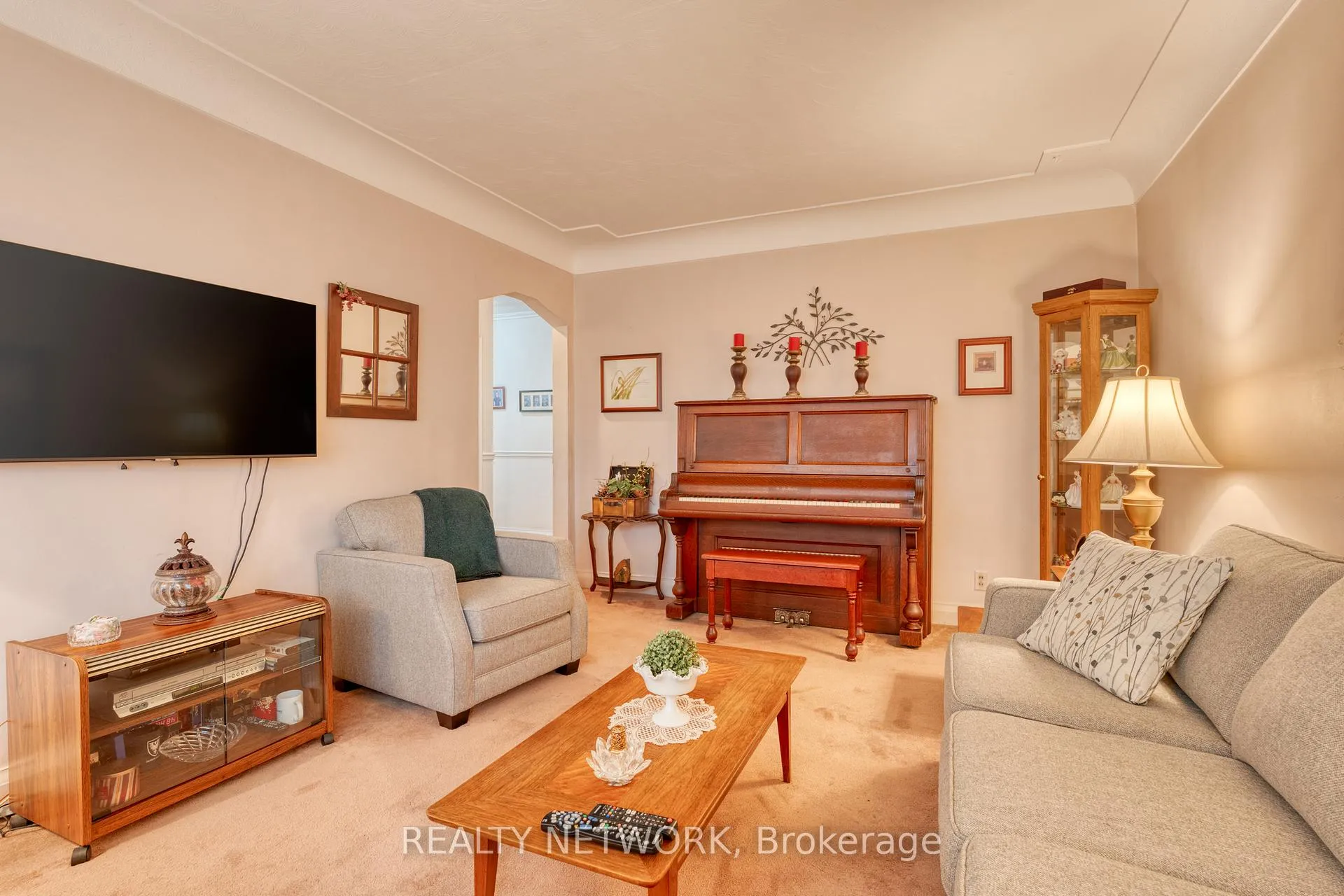 Photo 9 of 148 Gray Road, Hamilton, Stoney Creek — HOMEH