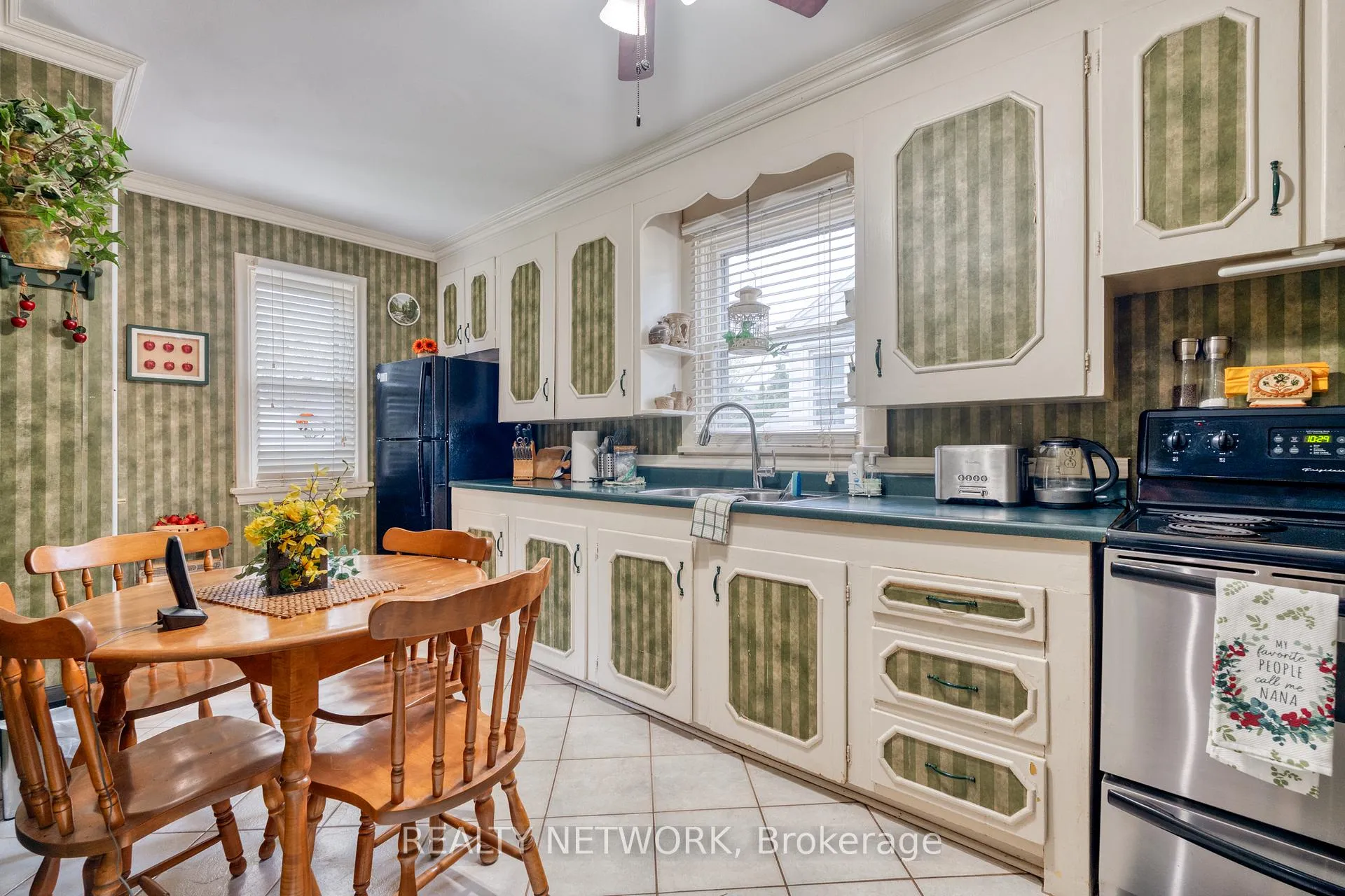 Photo 11 of 148 Gray Road, Hamilton, Stoney Creek — HOMEH