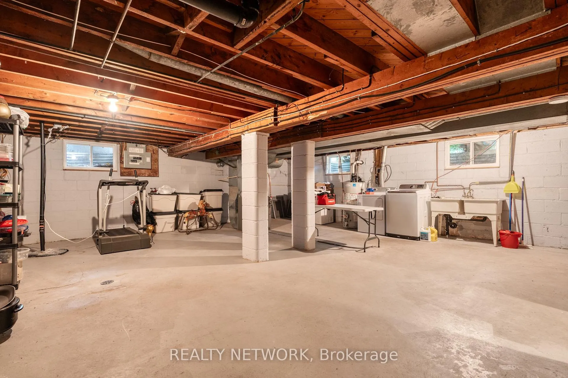 Photo 28 of 148 Gray Road, Hamilton, Stoney Creek — HOMEH