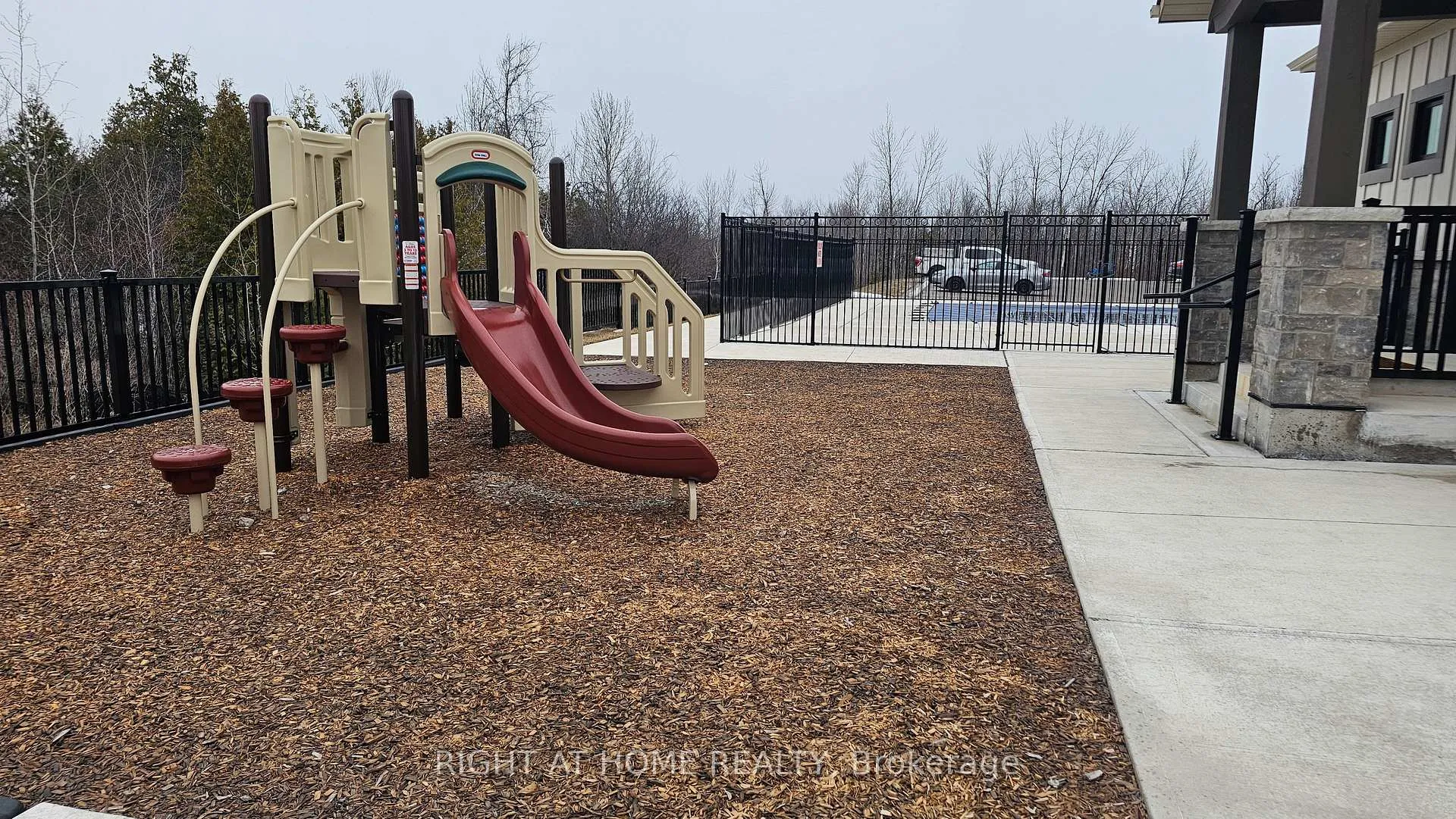 Photo 46 of Unit 314, 5 Spooner Crescent, Collingwood — HOMEH