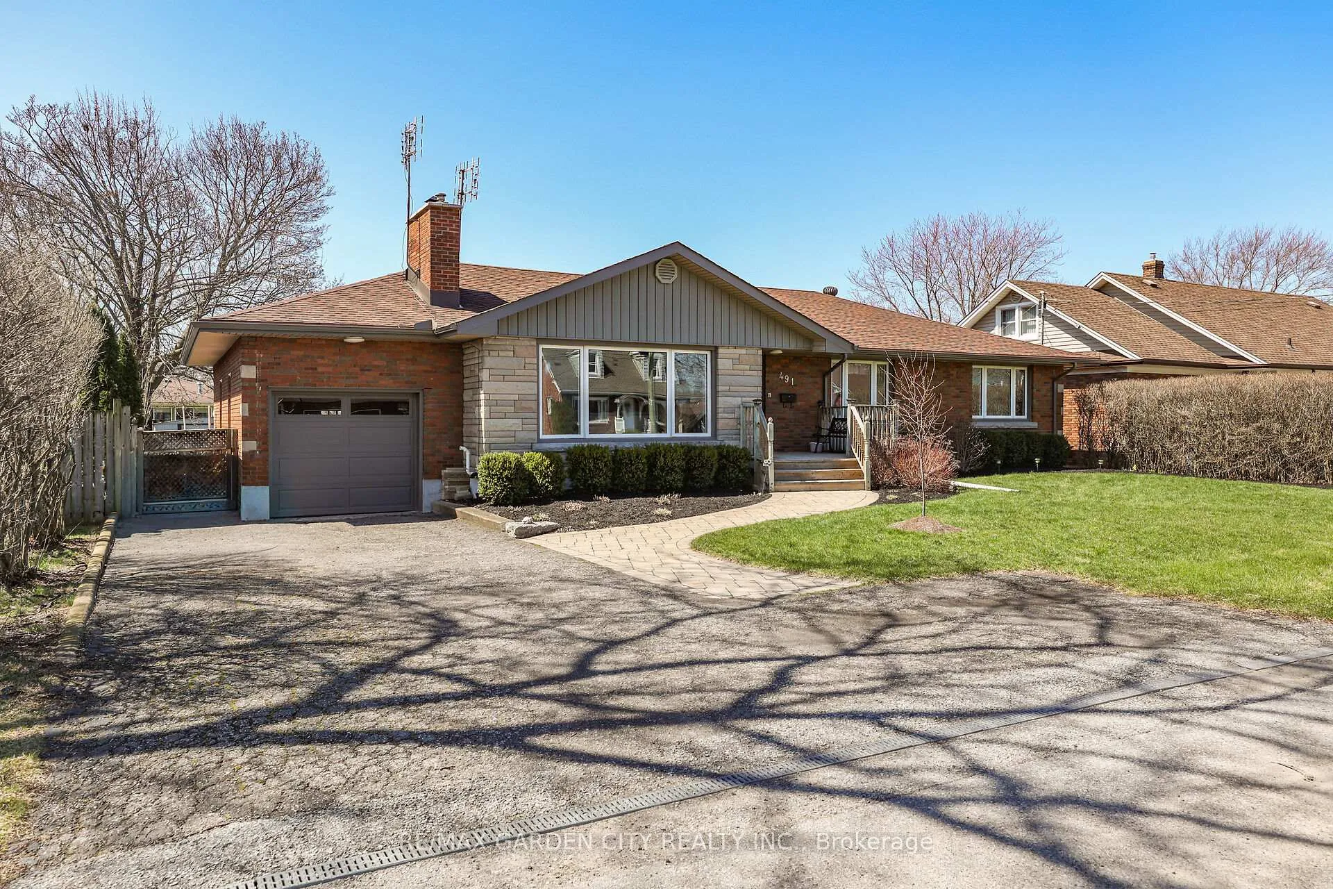Photo 1 of 491 Niagara Street, St. Catharines, Vine/Linwell — HOMEH
