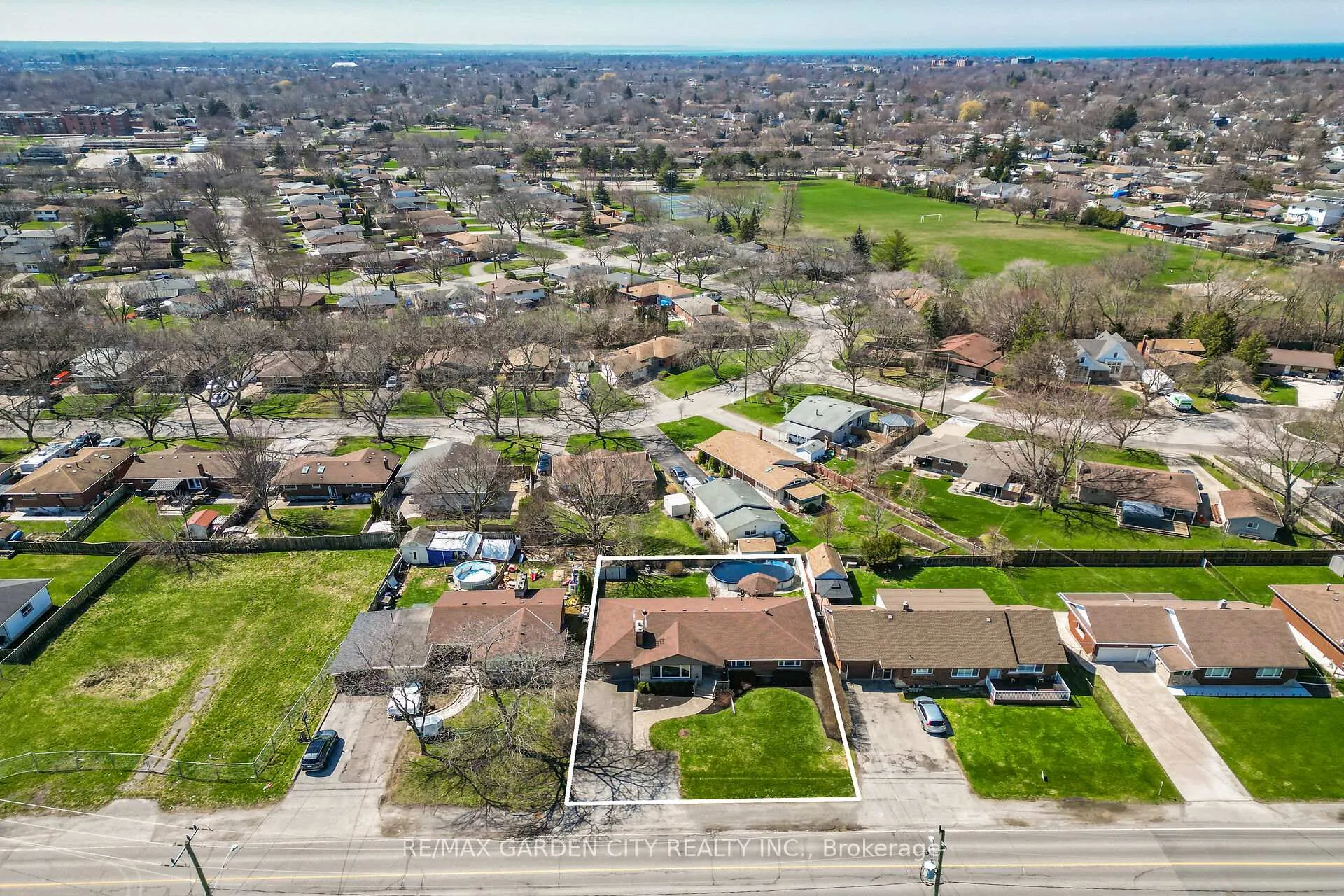 Photo 45 of 491 Niagara Street, St. Catharines, Vine/Linwell — HOMEH