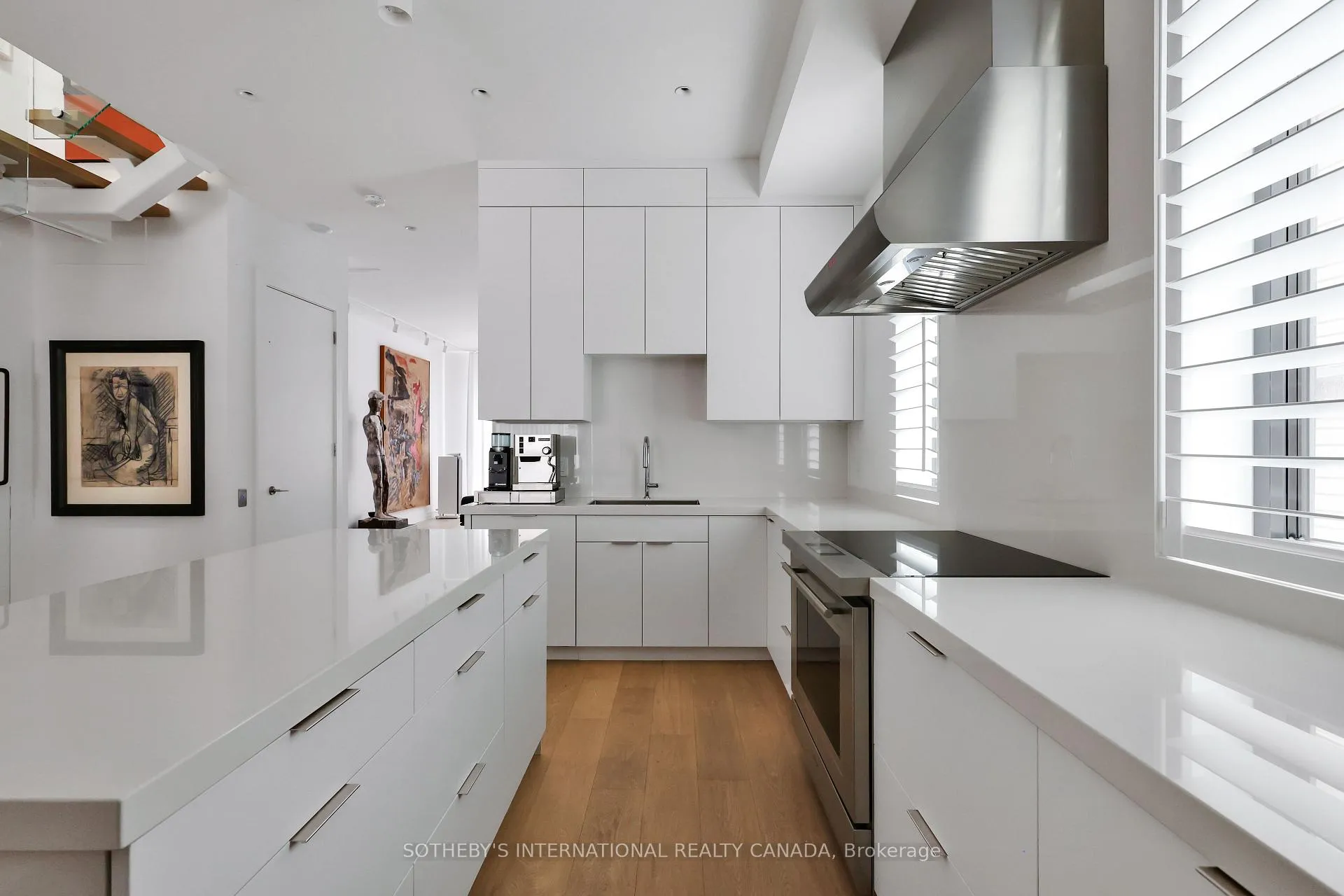 Photo 14 of 323 St Clair Avenue E, Toronto, Rosedale-Moore Park — HOMEH