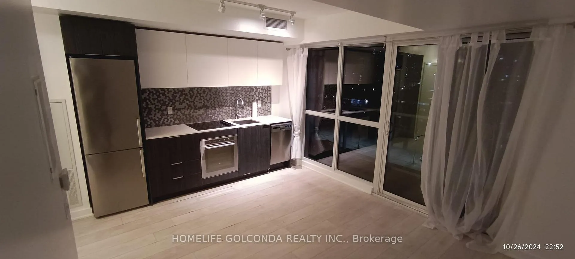 Photo 3 of Unit 809, 2 Sonic Way, Toronto, Flemingdon Park — HOMEH