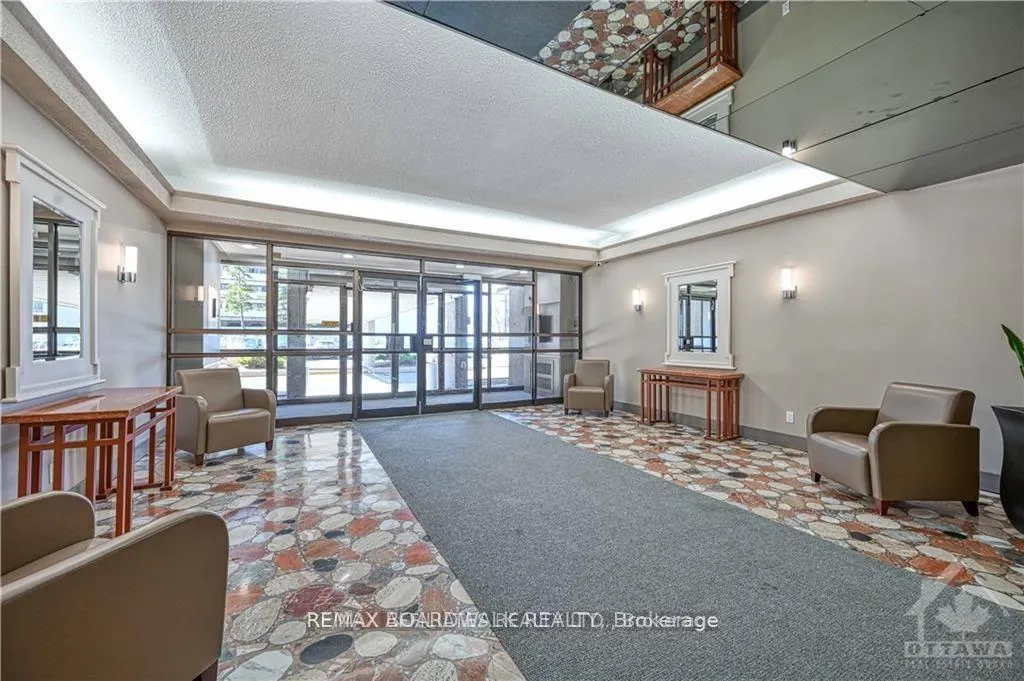Photo 2 of Unit 1610, 1785 Riverside Drive, Ottawa, Riverview Park — HOMEH
