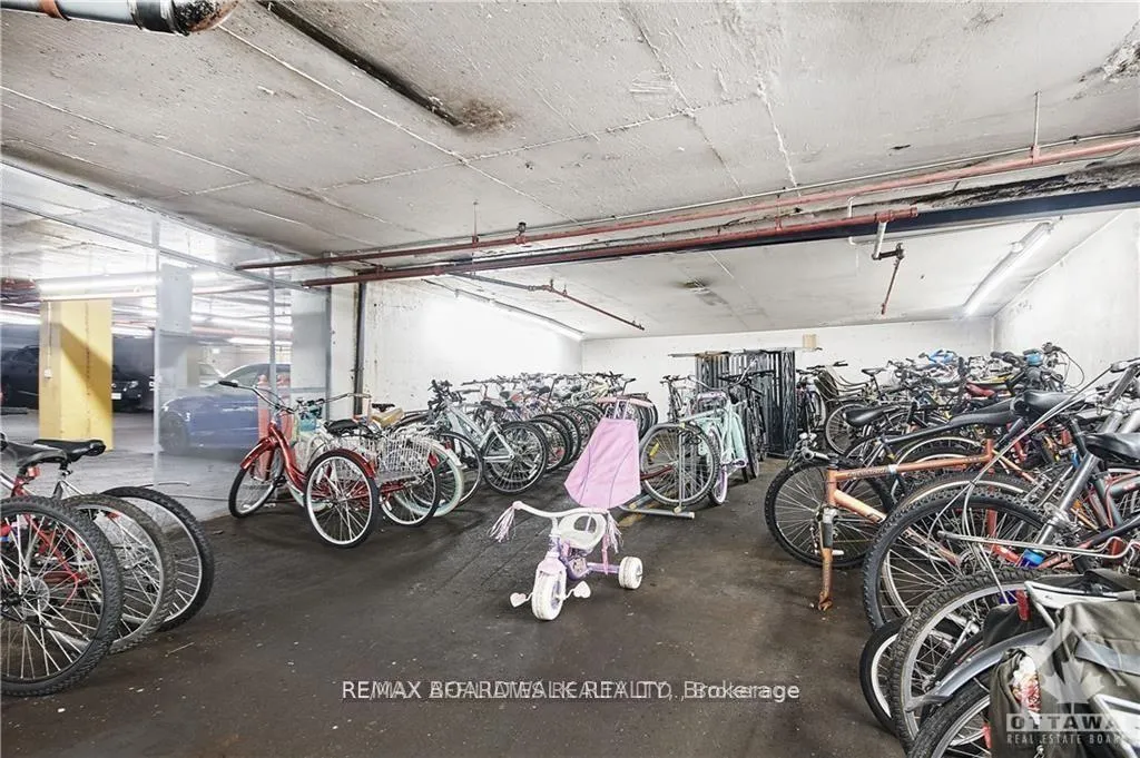 Photo 10 of Unit 1610, 1785 Riverside Drive, Ottawa, Riverview Park — HOMEH