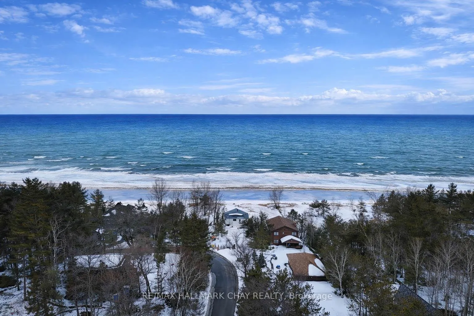 Photo 3 of 1667 Tiny Beaches Road S, Tiny, Rural Tiny — HOMEH