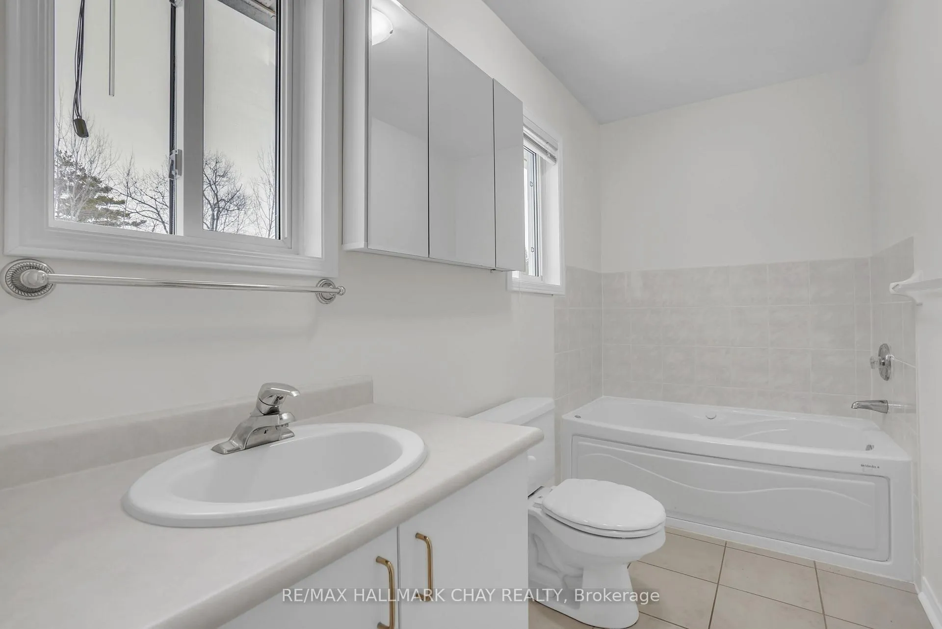 Photo 21 of 1667 Tiny Beaches Road S, Tiny, Rural Tiny — HOMEH