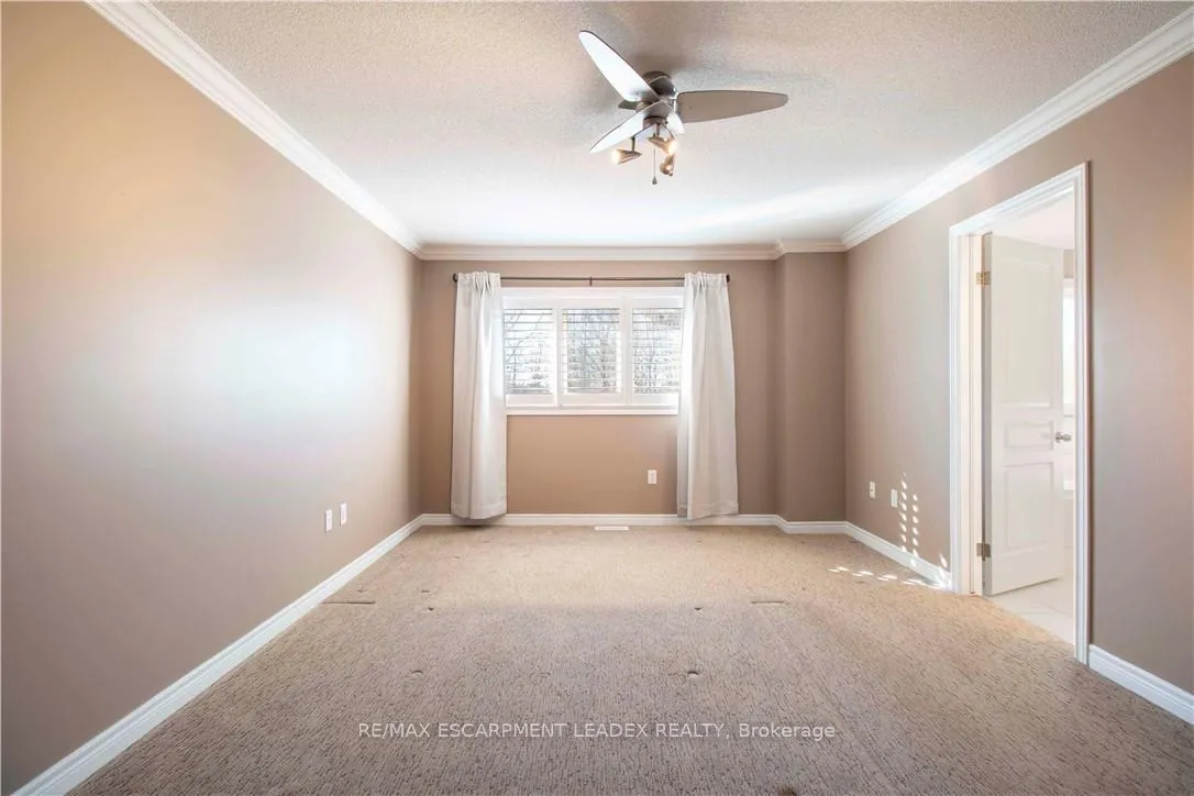 Photo 27 of 58 Maplevale Drive, Hamilton, Meadowlands — HOMEH