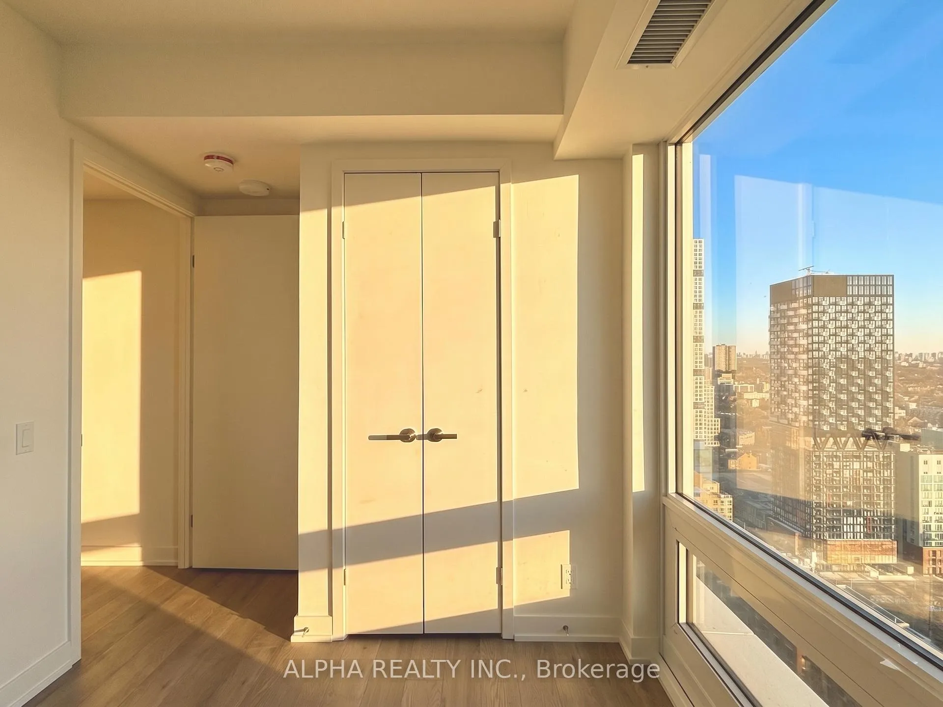 Photo 12 of Unit 2802, 88 Queen Street E, Toronto, Church-Yonge Corridor — HOMEH