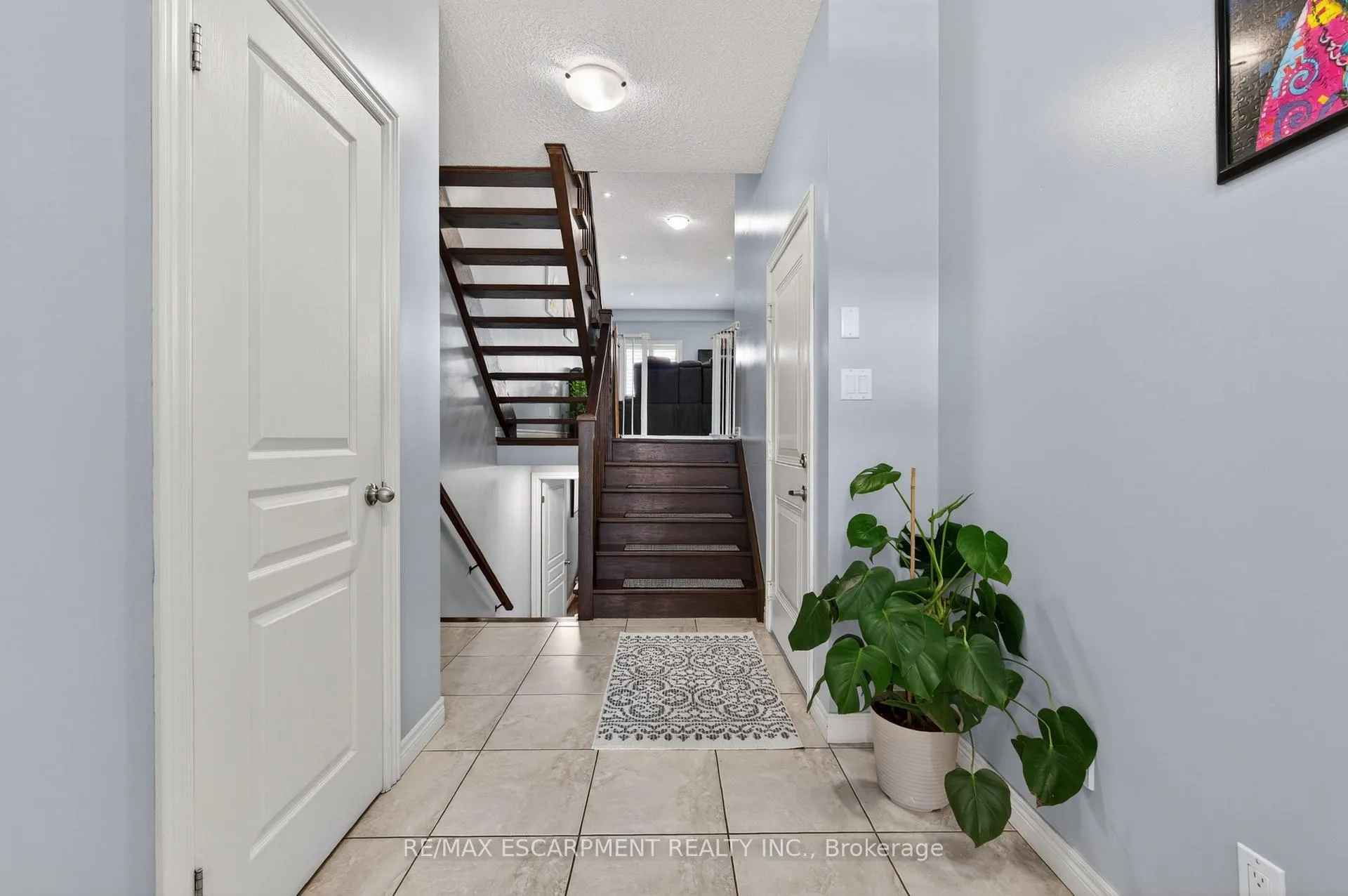 Photo 6 of 88 Highgate Drive, Hamilton, Stoney Creek Mountain — HOMEH