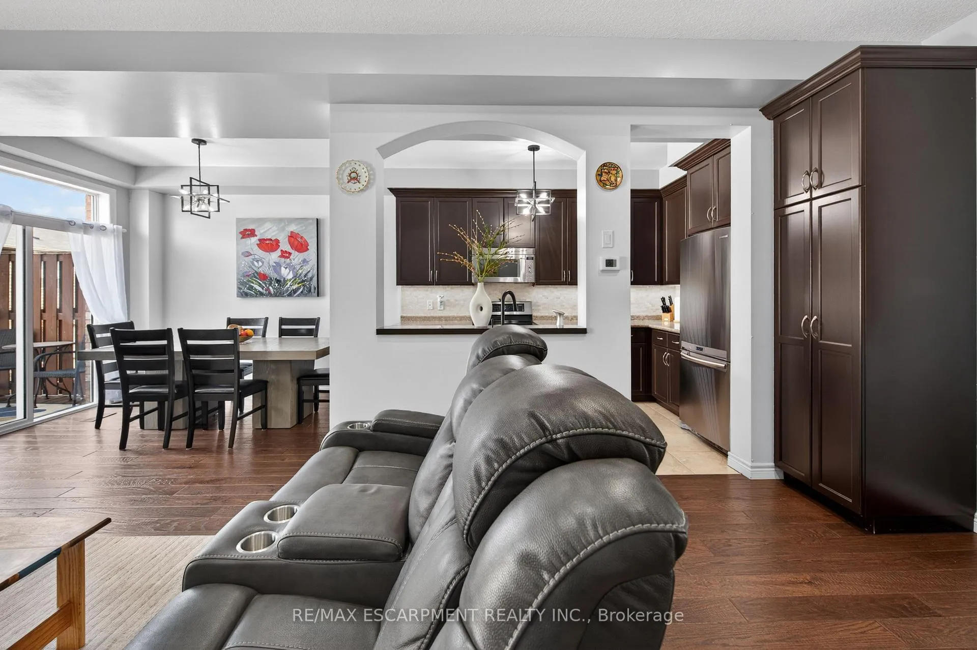 Photo 12 of 88 Highgate Drive, Hamilton, Stoney Creek Mountain — HOMEH