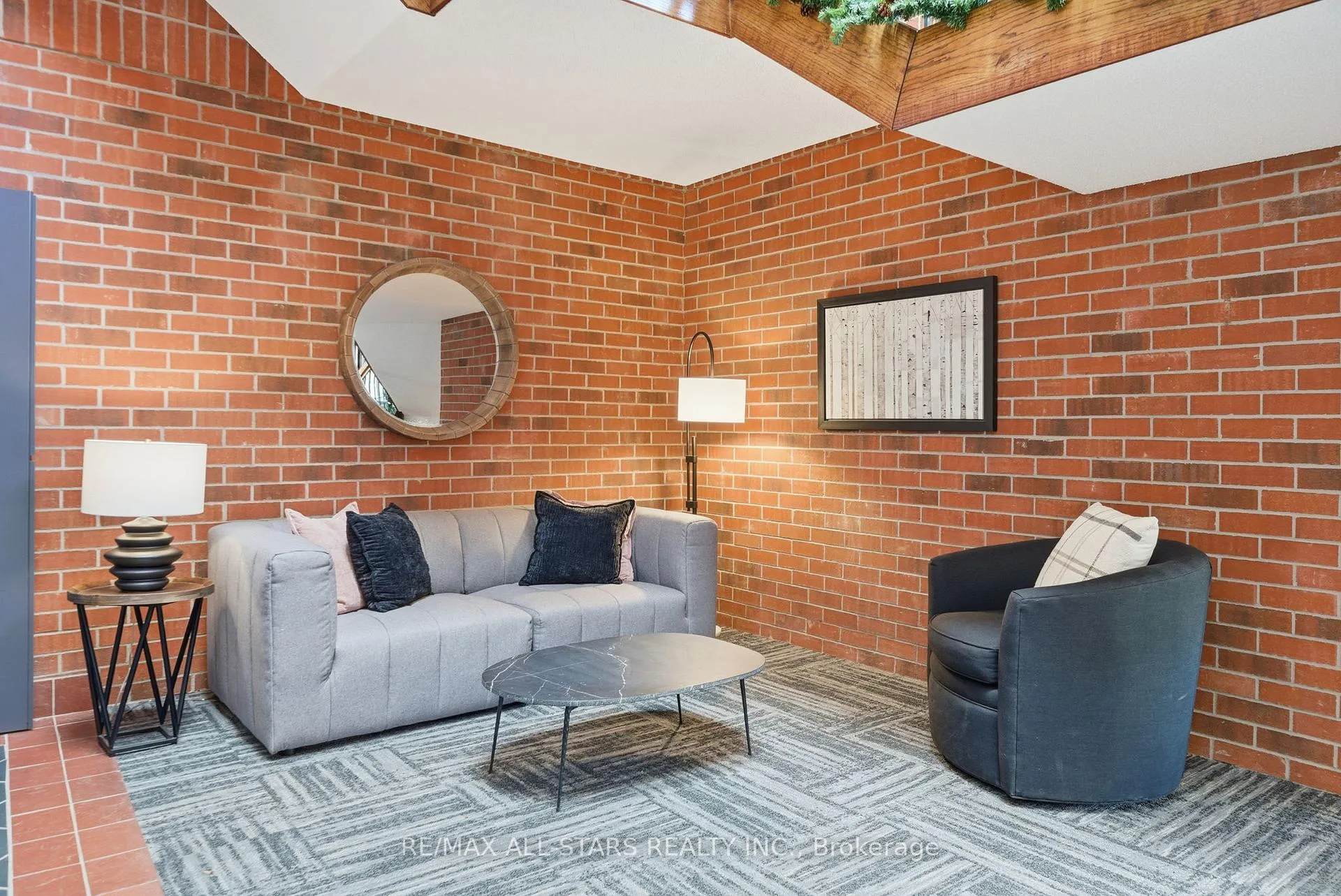 Photo 6 of Unit 312, 4 Heritage Way, Kawartha Lakes, Lindsay — HOMEH