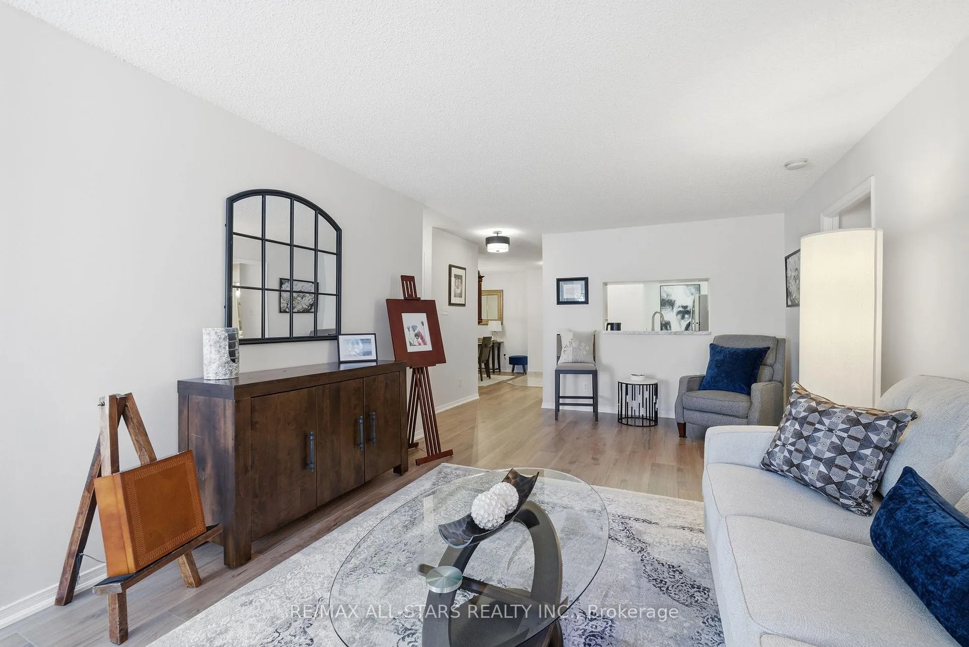 Photo 22 of Unit 312, 4 Heritage Way, Kawartha Lakes, Lindsay — HOMEH