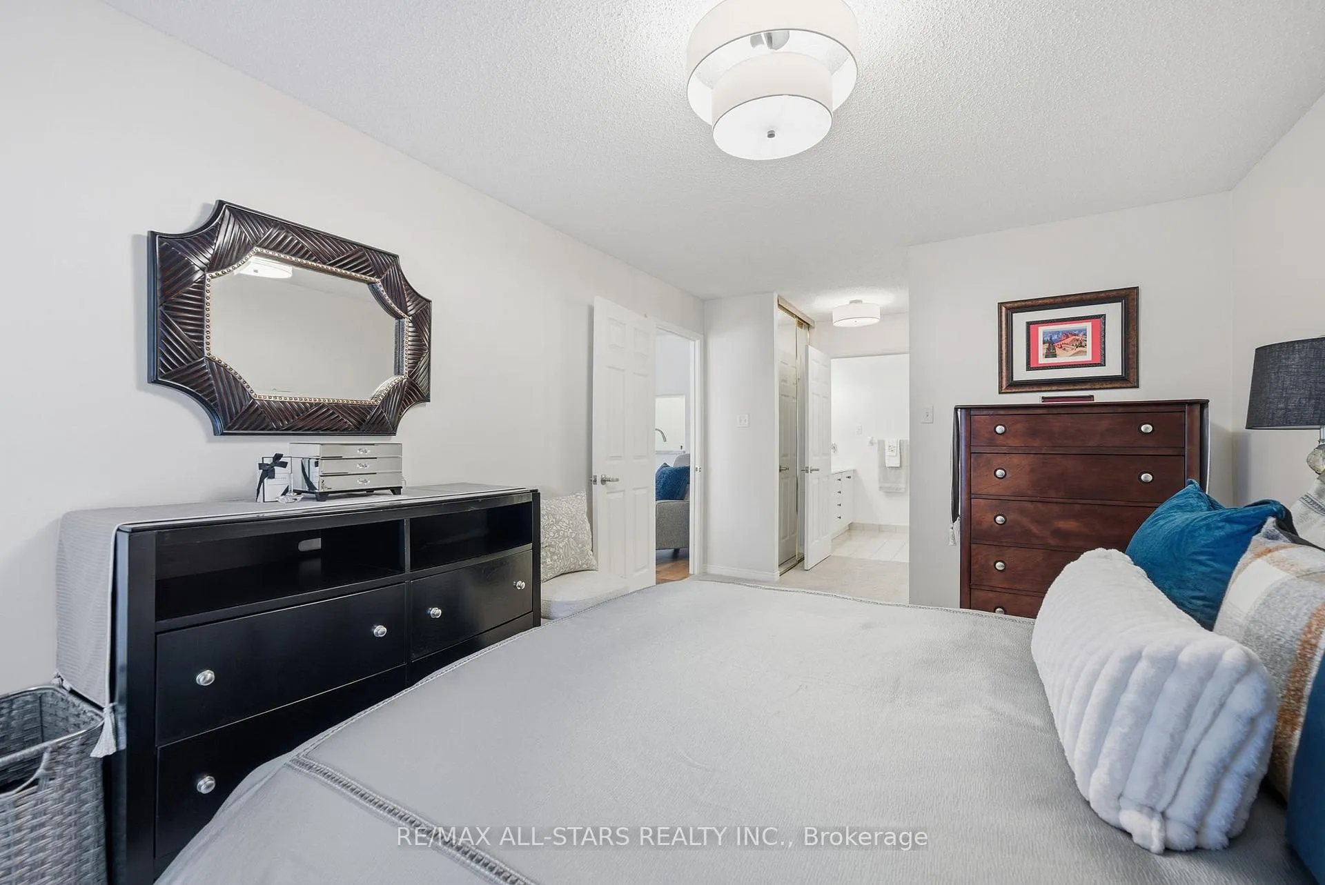 Photo 27 of Unit 312, 4 Heritage Way, Kawartha Lakes, Lindsay — HOMEH