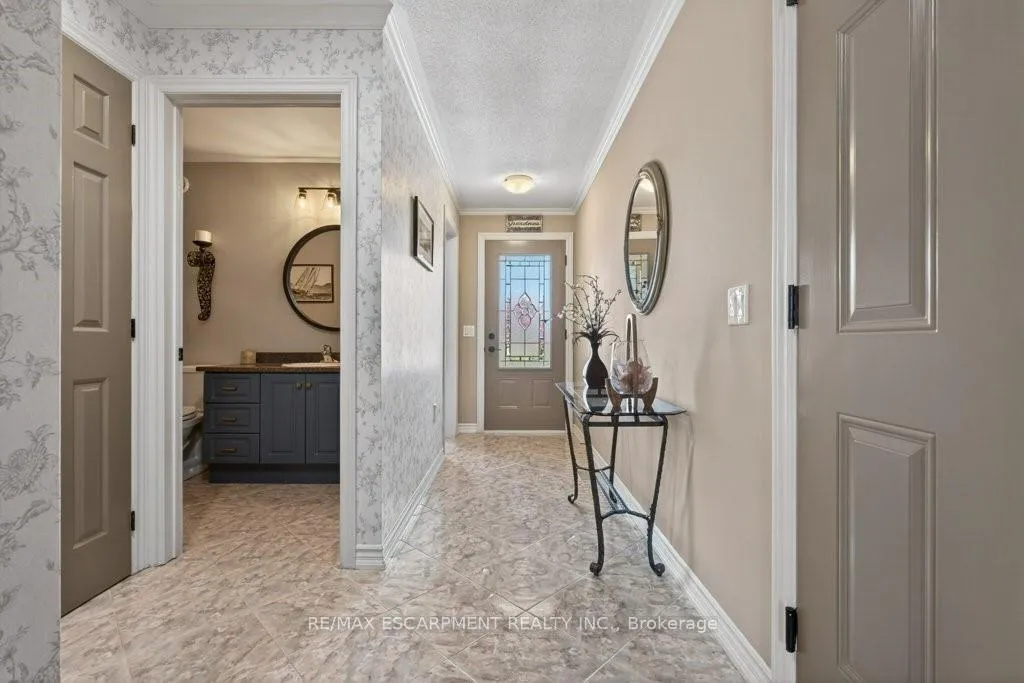 Photo 3 of 3908 Rainbow Lane, Lincoln, Lincoln-Jordan/Vineland — HOMEH