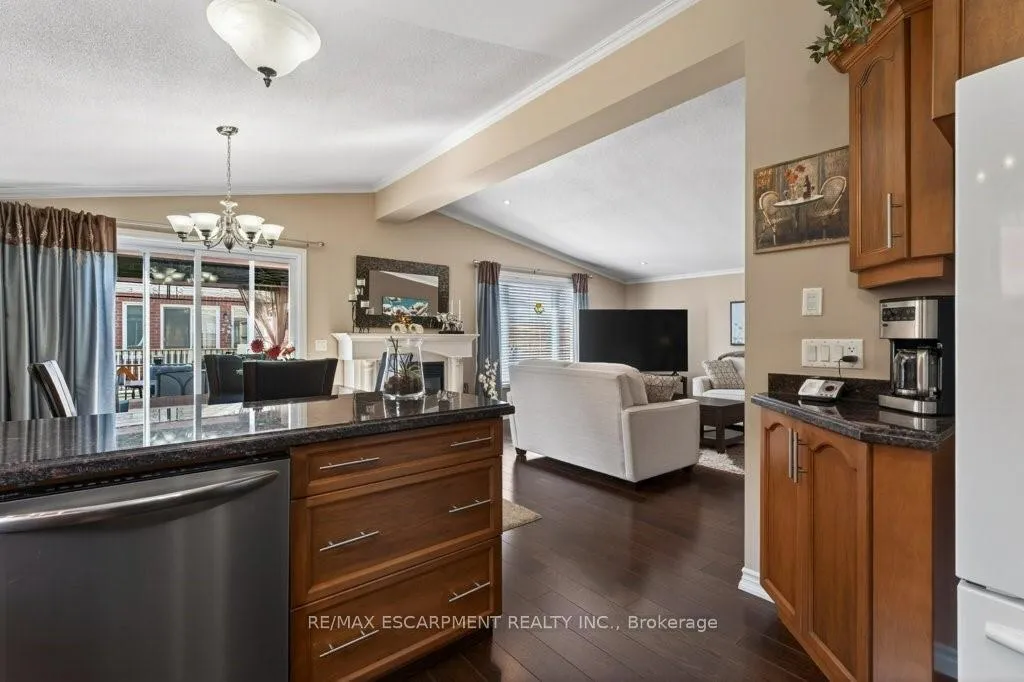 Photo 13 of 3908 Rainbow Lane, Lincoln, Lincoln-Jordan/Vineland — HOMEH