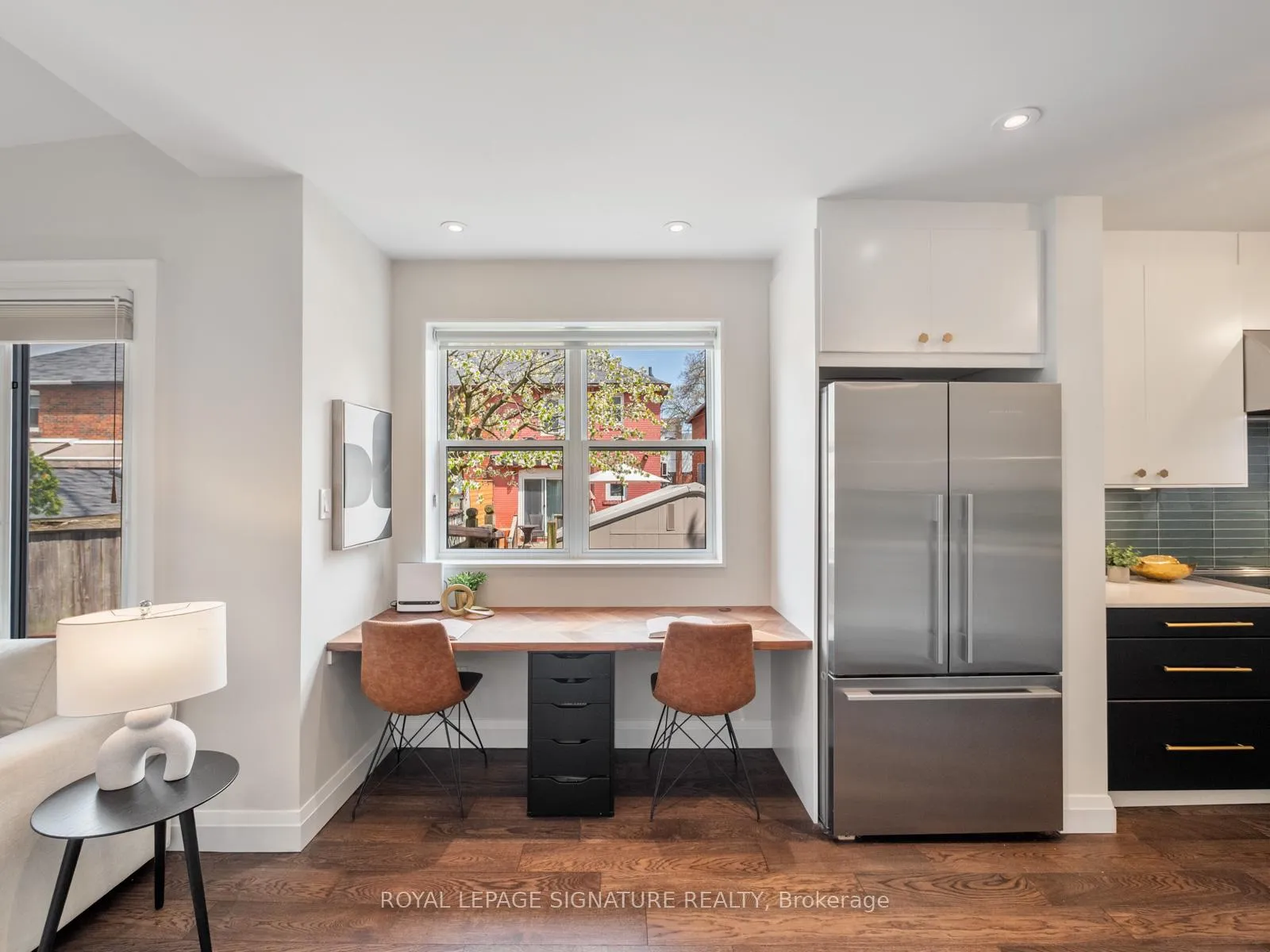 Photo 13 of 422 Davisville Avenue, Toronto, Mount Pleasant East — HOMEH