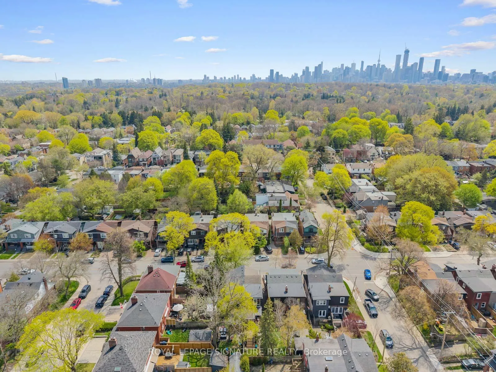 Photo 37 of 422 Davisville Avenue, Toronto, Mount Pleasant East — HOMEH