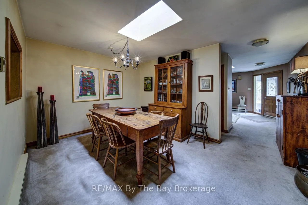 Photo 12 of 8308 County Road 9, Clearview, Creemore — HOMEH