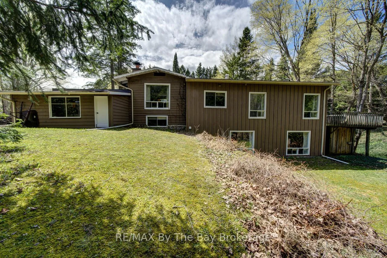 Photo 43 of 8308 County Road 9, Clearview, Creemore — HOMEH