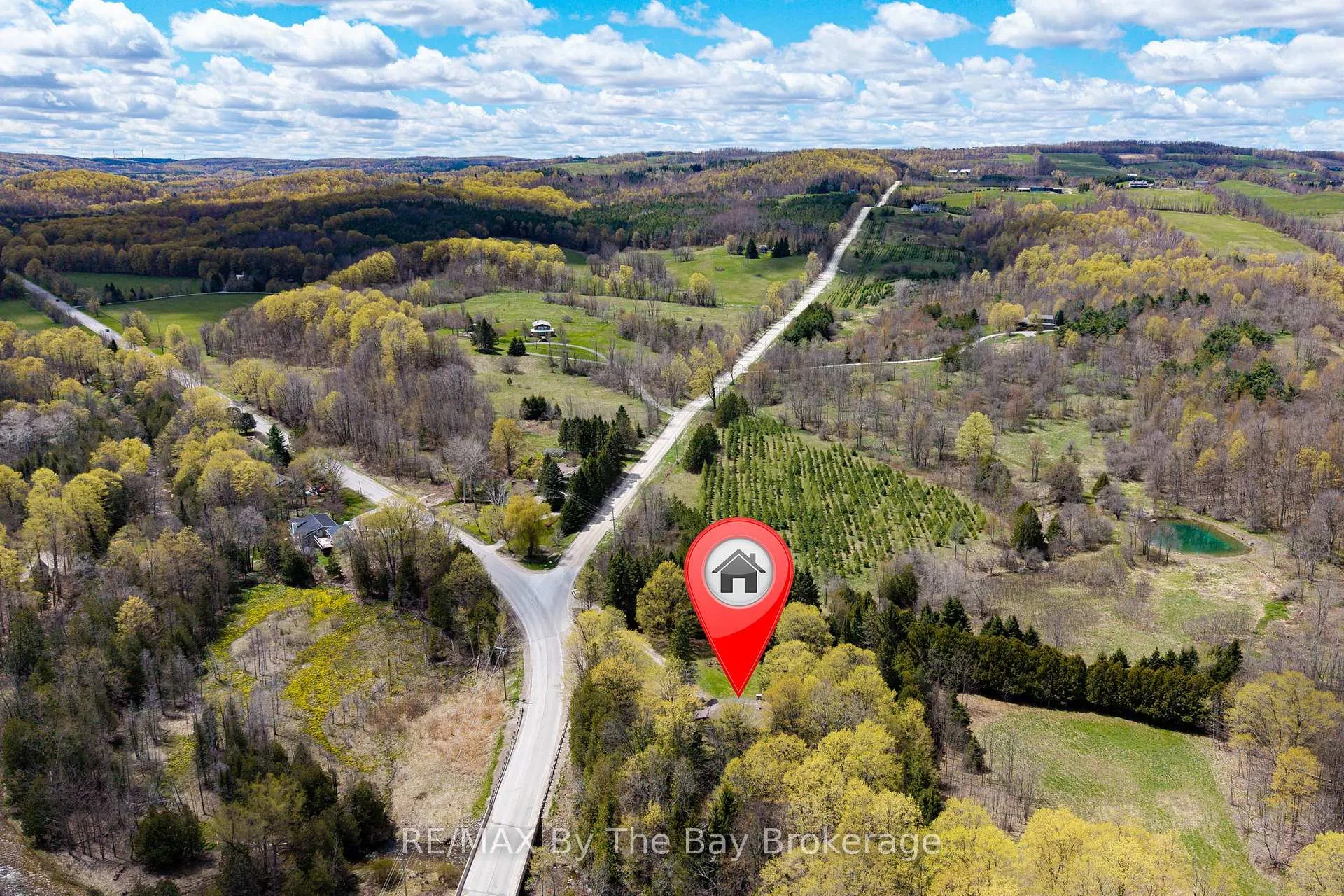 Photo 50 of 8308 County Road 9, Clearview, Creemore — HOMEH