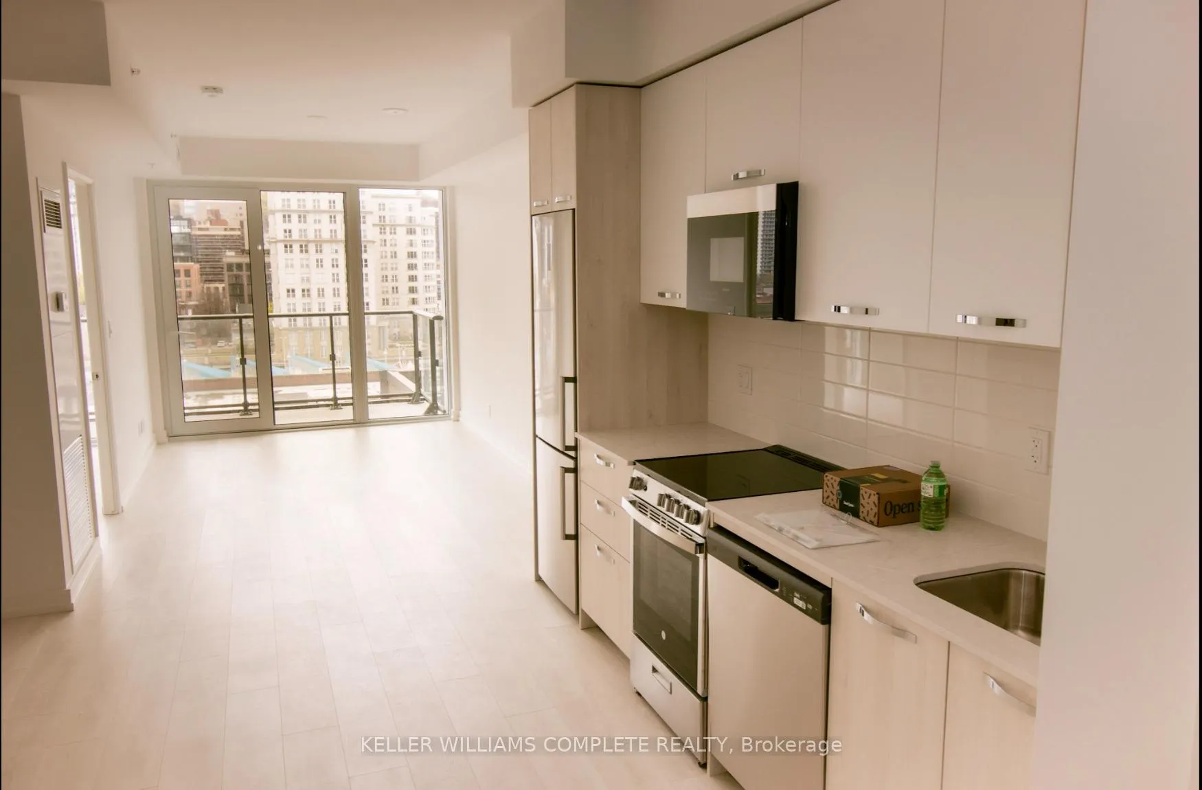 Photo 1 of Unit 819, 75 James Street S, Hamilton, Corktown — HOMEH