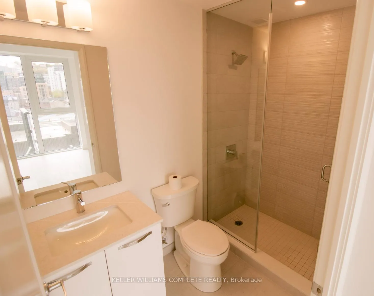 Photo 7 of Unit 819, 75 James Street S, Hamilton, Corktown — HOMEH