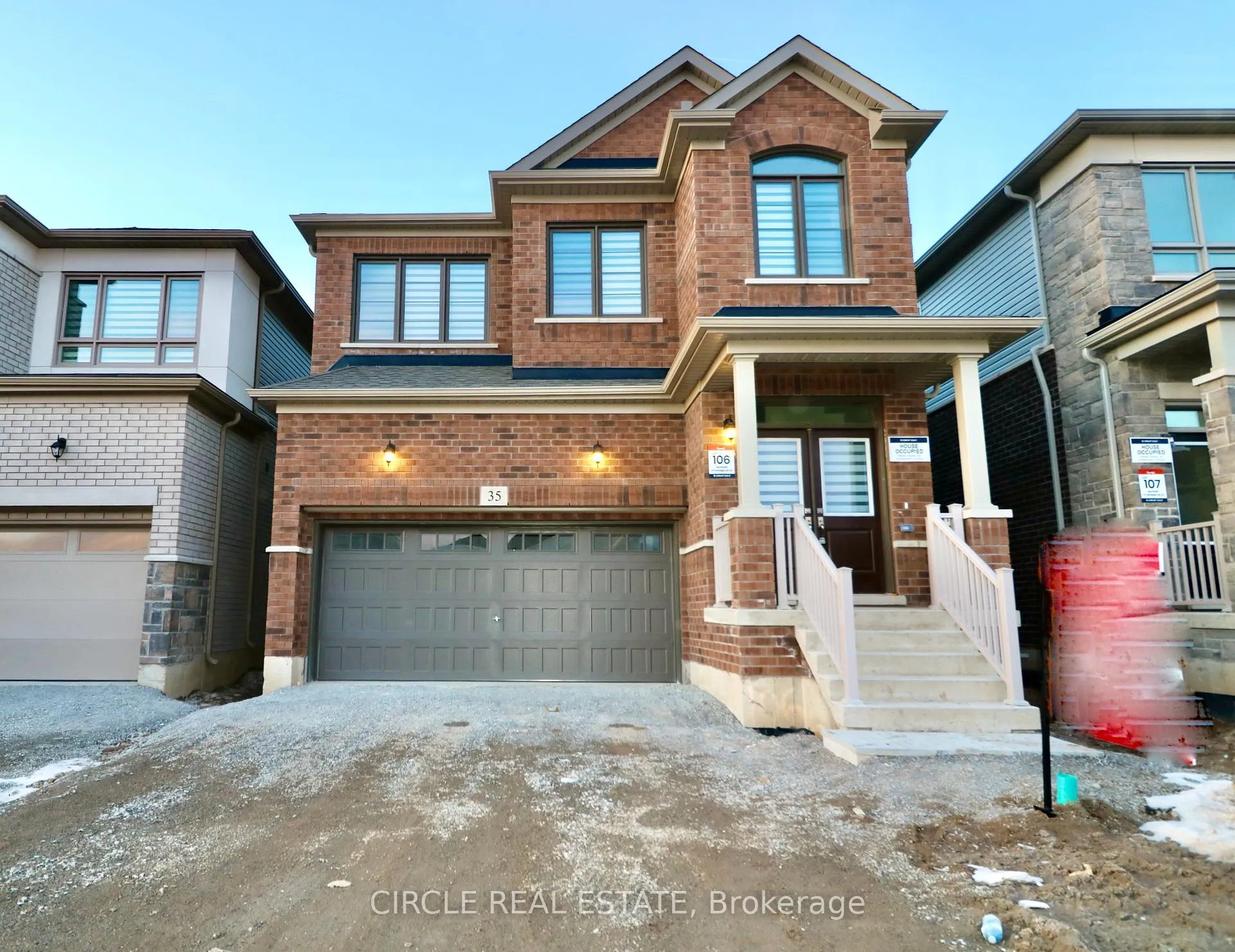 Photo 1 of 35 Phoenix Boulevard, Barrie, Painswick South — HOMEH