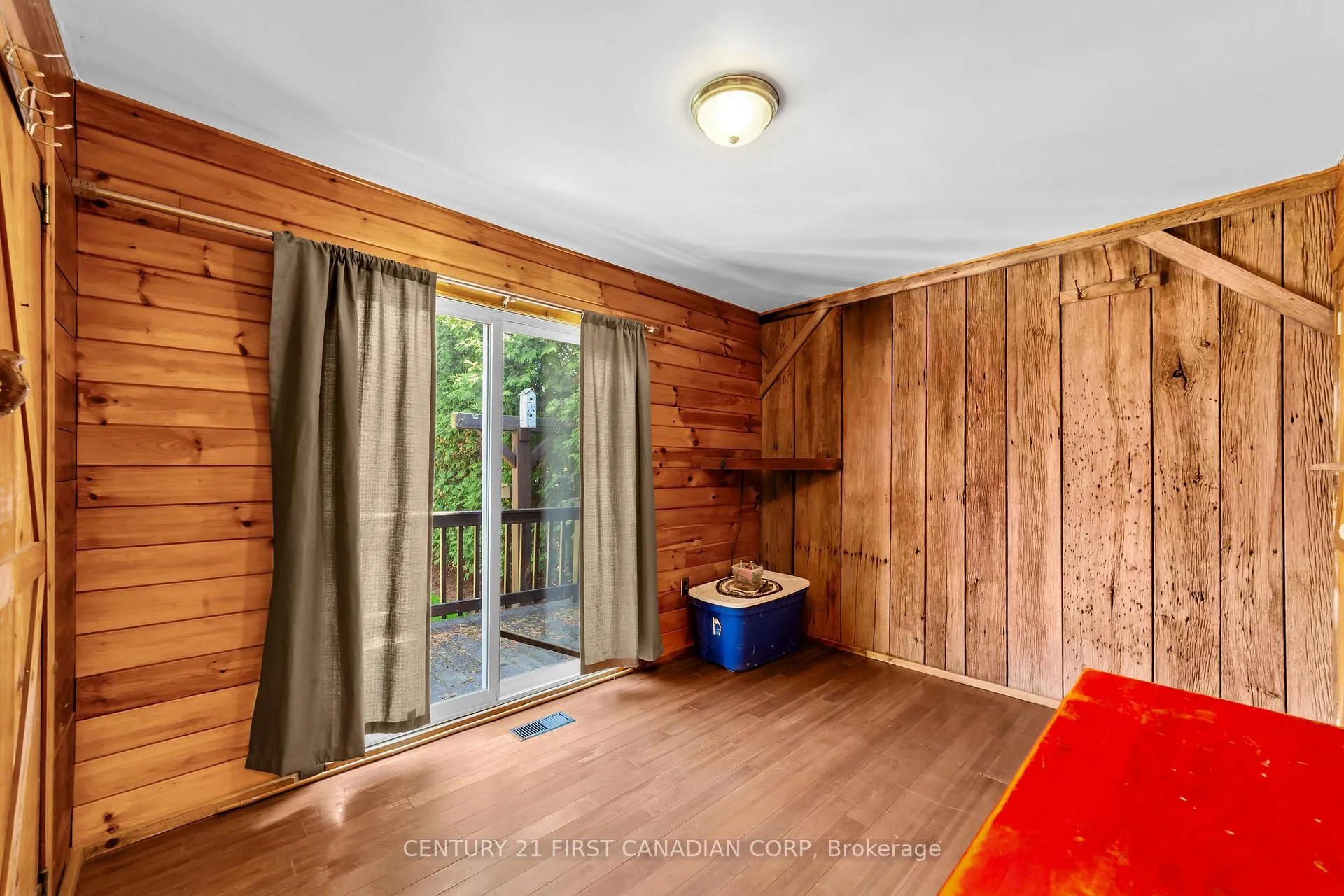 Photo 18 of 35 Park Avenue, St. Thomas — HOMEH