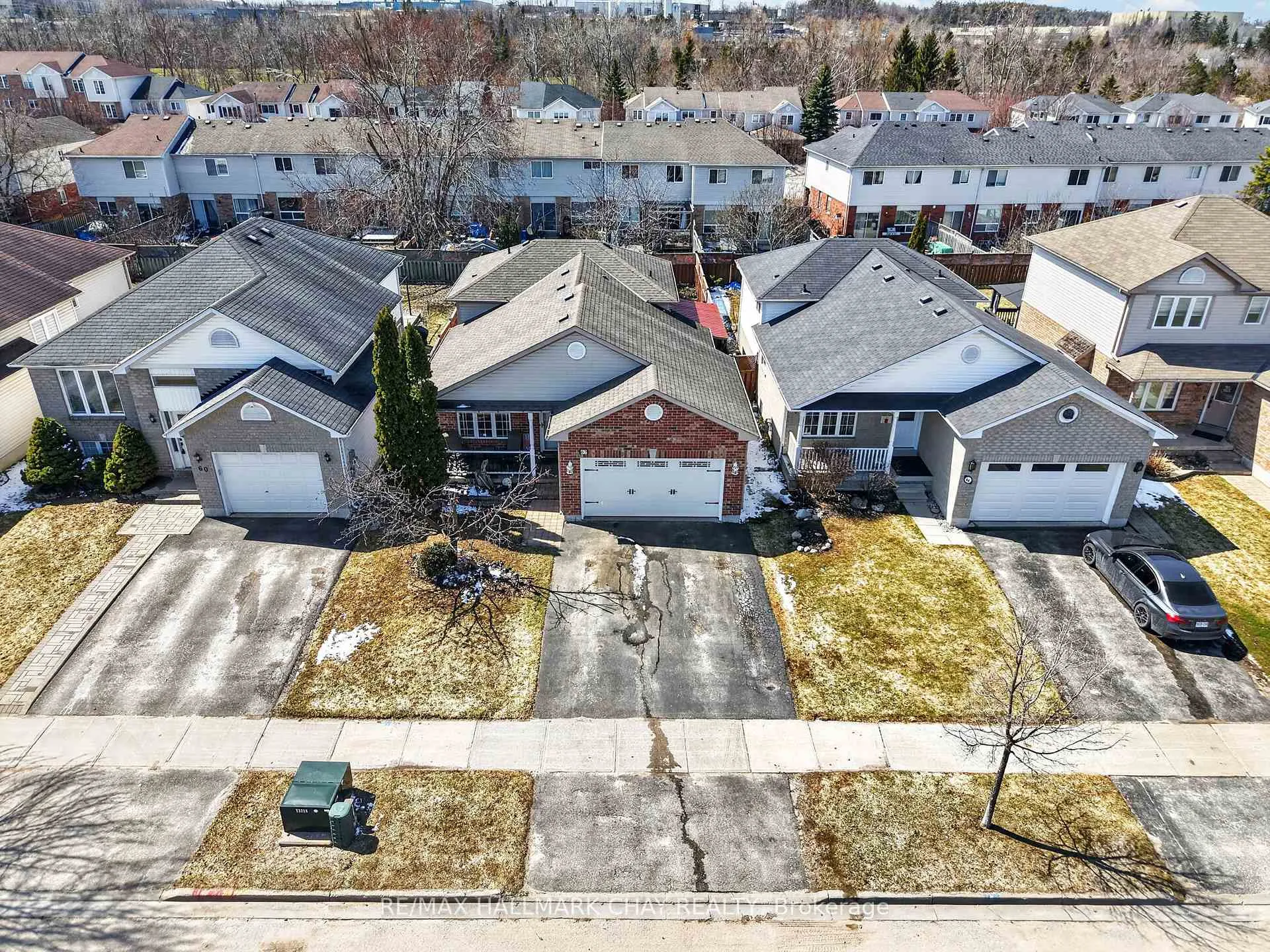 Photo 37 of 62 Leggott Avenue, Barrie, Painswick North — HOMEH