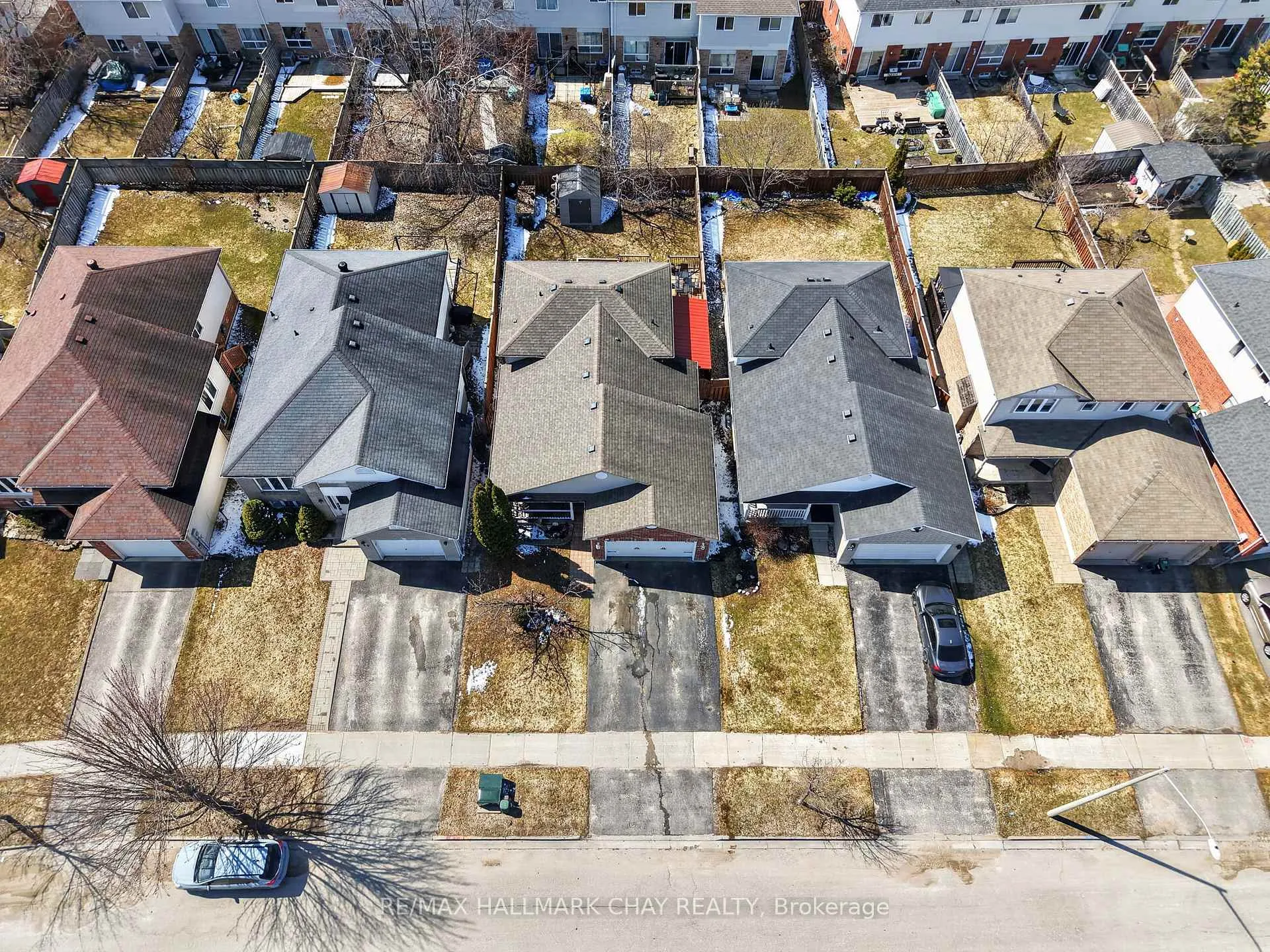 Photo 38 of 62 Leggott Avenue, Barrie, Painswick North — HOMEH