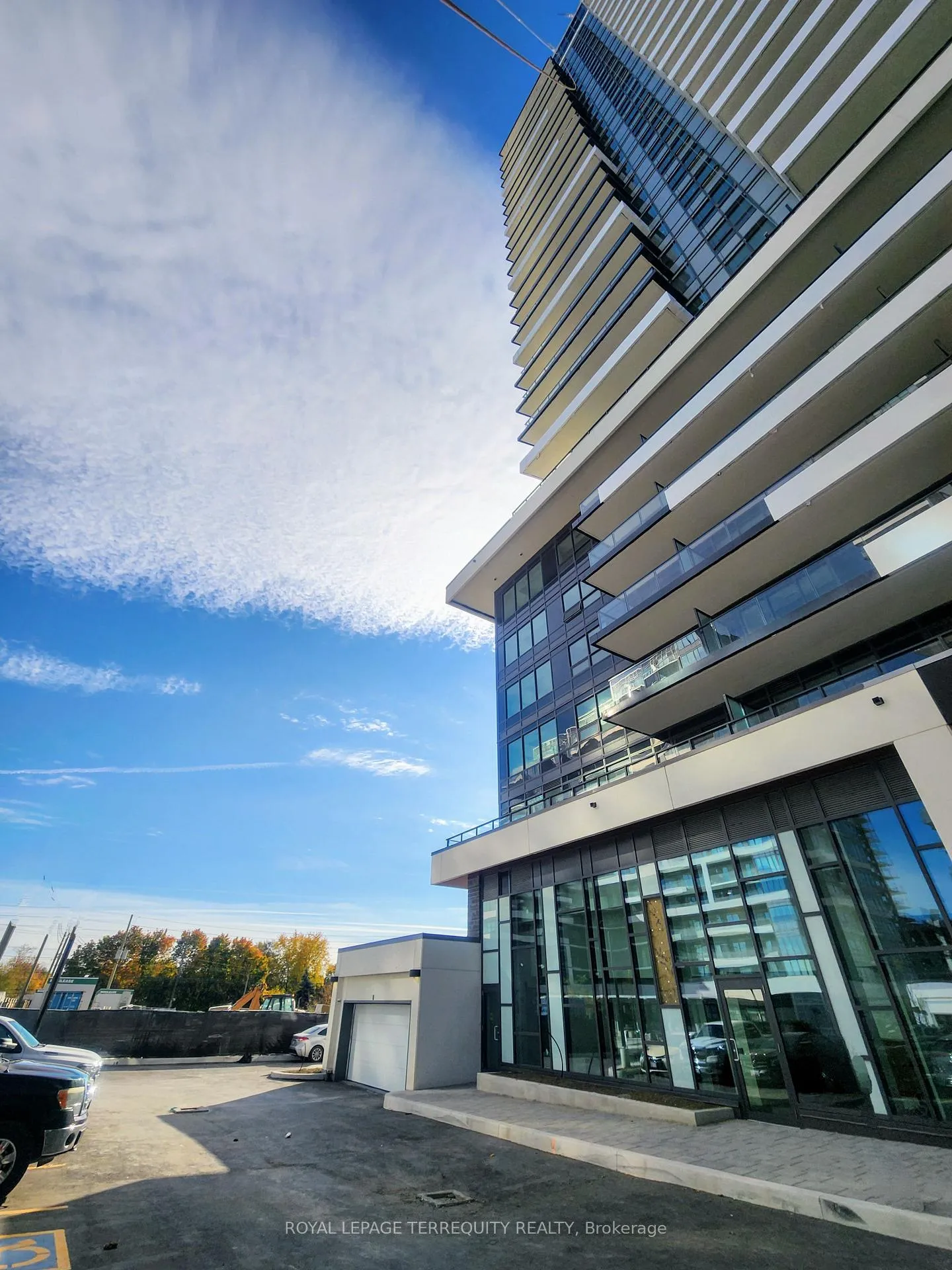 Photo 8 of Unit 2207, 1435 Celebration Drive, Pickering, Bay Ridges — HOMEH