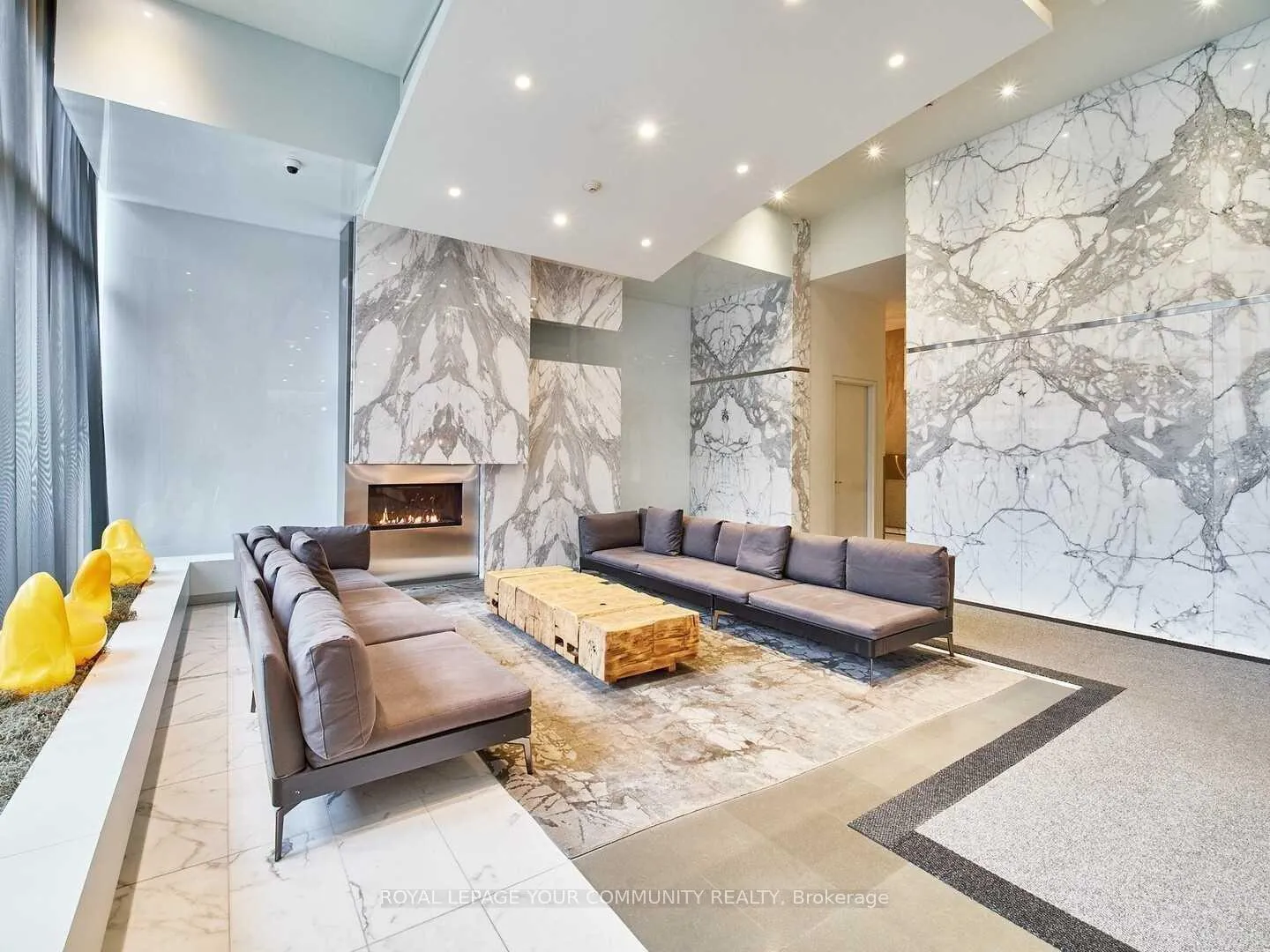 Photo 2 of Unit 1708, 8 Charlotte Street, Toronto, Waterfront Communities — HOMEH