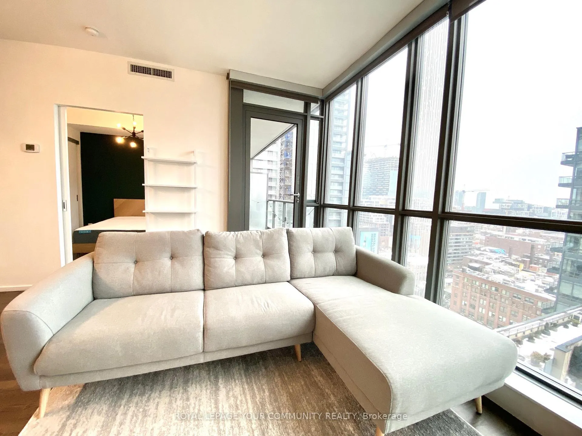Photo 6 of Unit 1708, 8 Charlotte Street, Toronto, Waterfront Communities — HOMEH