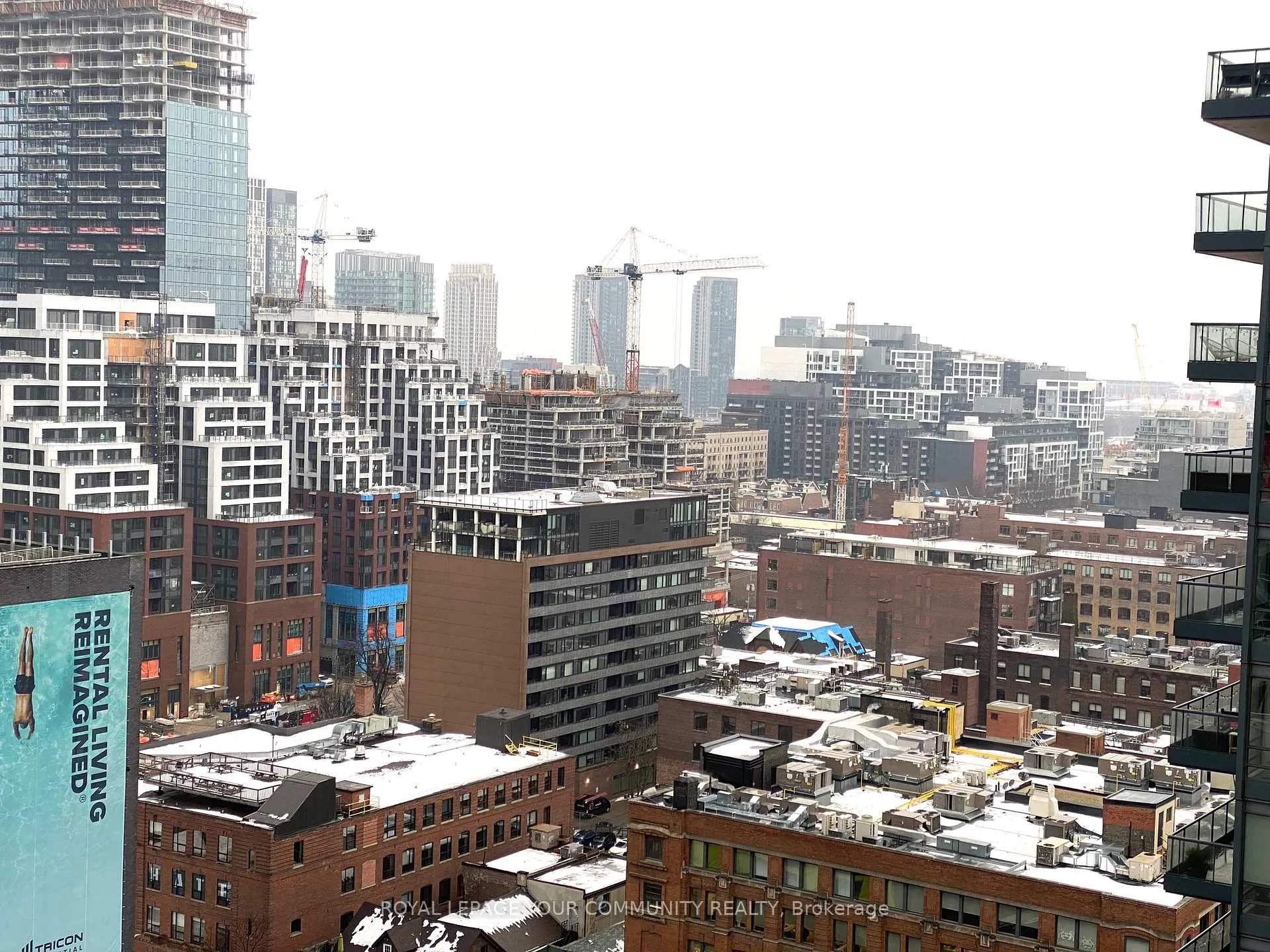 Photo 13 of Unit 1708, 8 Charlotte Street, Toronto, Waterfront Communities — HOMEH