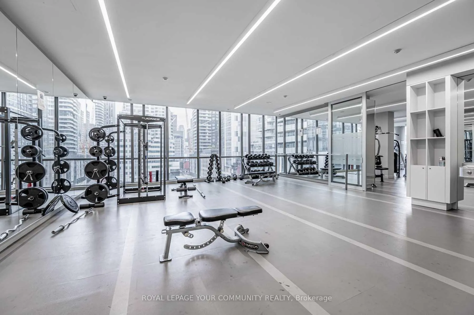 Photo 14 of Unit 1708, 8 Charlotte Street, Toronto, Waterfront Communities — HOMEH