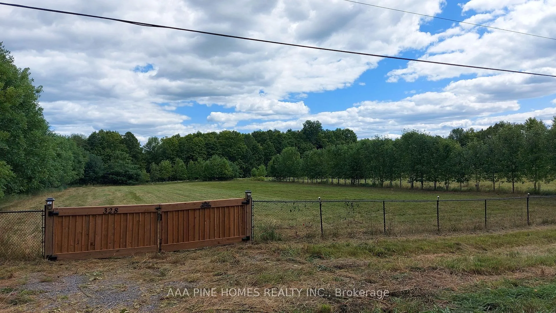 Photo 10 of 328 Rockies Road, Tweed, Elzevir (Twp) — HOMEH