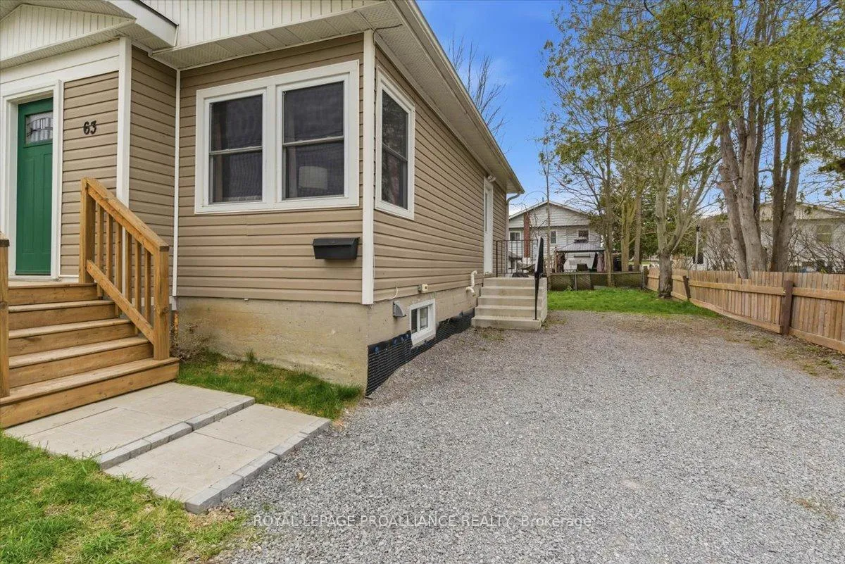 Photo 42 of 63 Princess Street, Quinte West, Trenton Ward — HOMEH