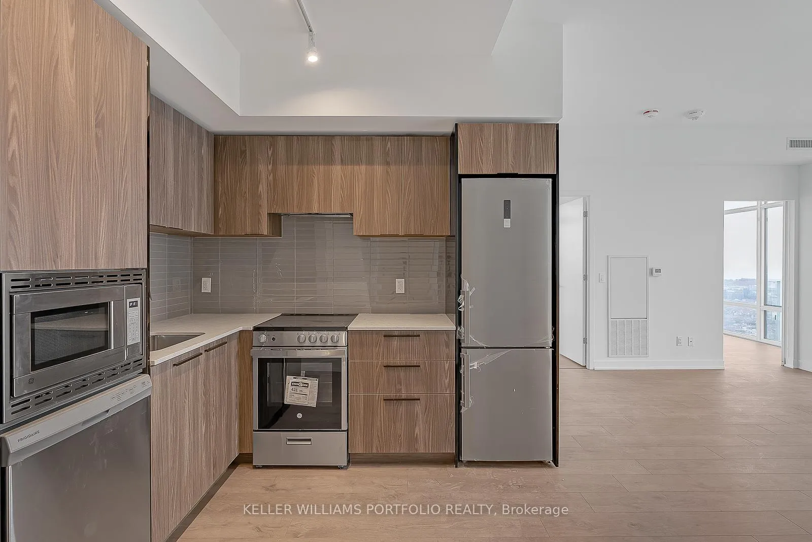 Photo 7 of Unit 5209, 501 Yonge Street, Toronto, Church-Yonge Corridor — HOMEH
