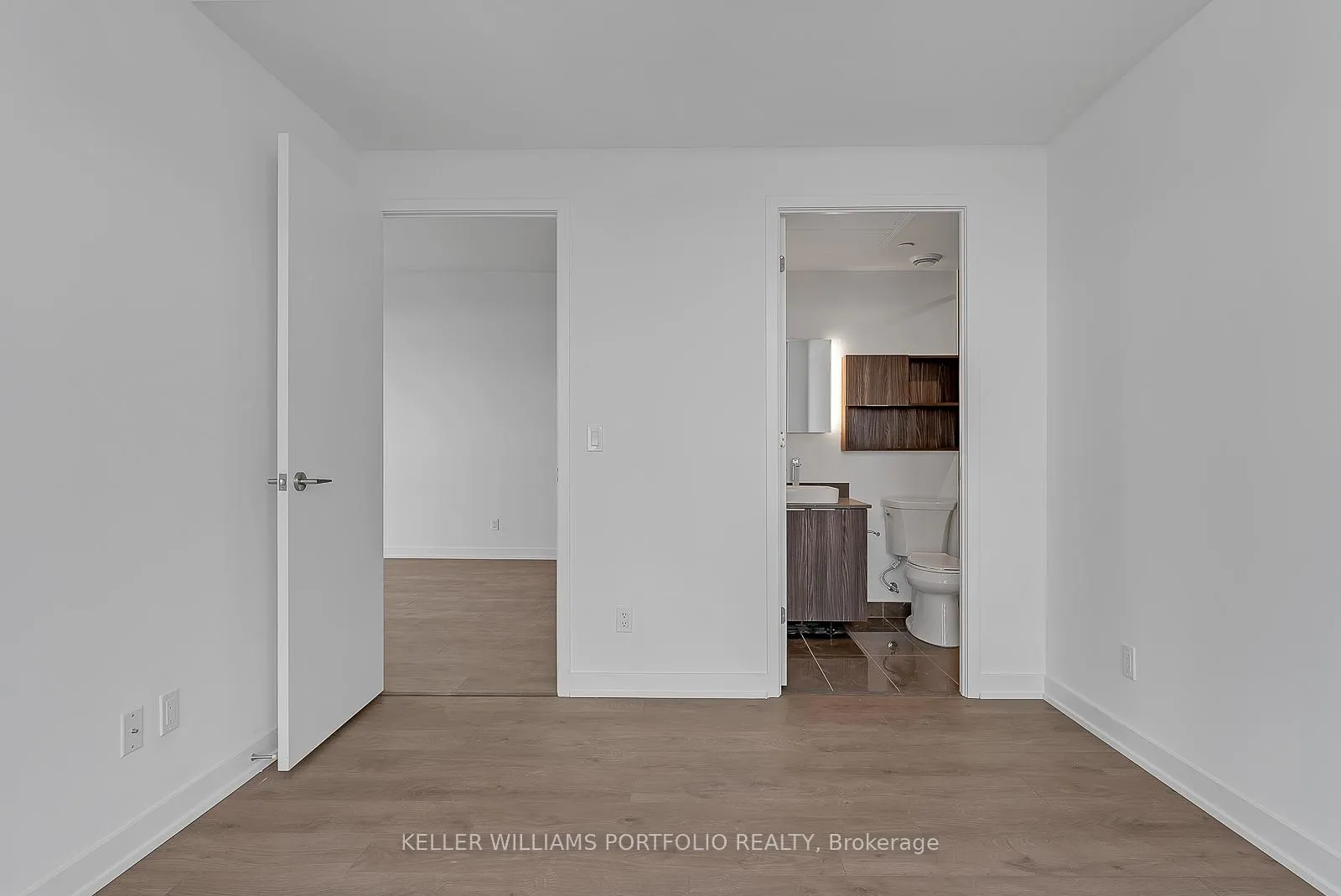 Photo 16 of Unit 5209, 501 Yonge Street, Toronto, Church-Yonge Corridor — HOMEH