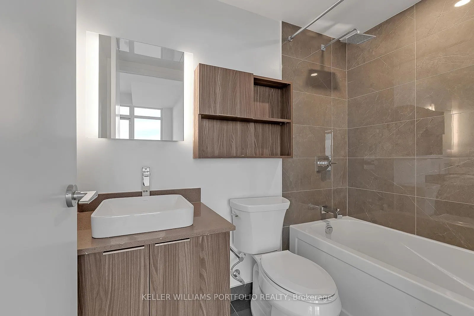Photo 17 of Unit 5209, 501 Yonge Street, Toronto, Church-Yonge Corridor — HOMEH