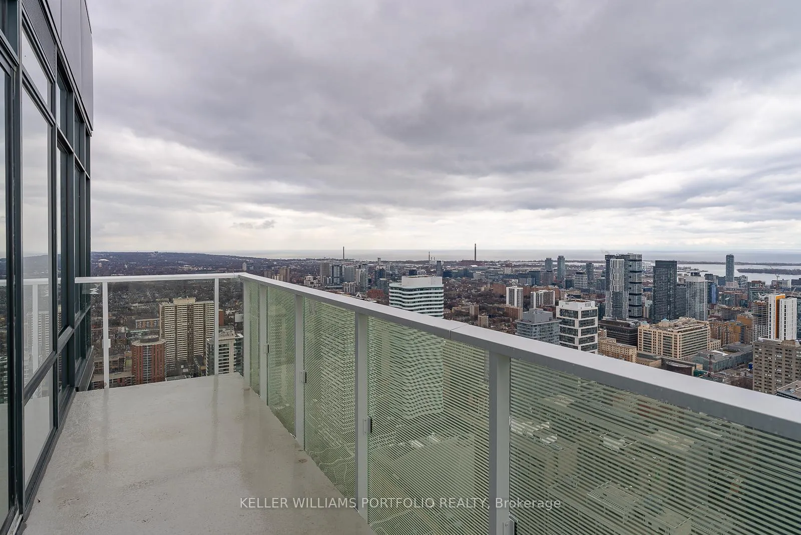 Photo 21 of Unit 5209, 501 Yonge Street, Toronto, Church-Yonge Corridor — HOMEH
