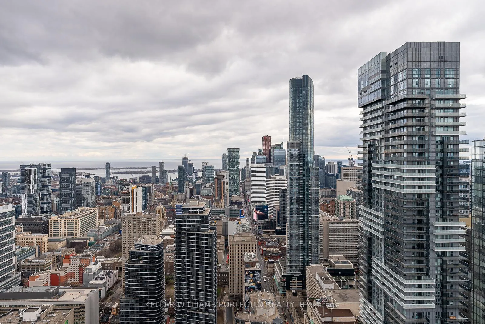 Photo 24 of Unit 5209, 501 Yonge Street, Toronto, Church-Yonge Corridor — HOMEH