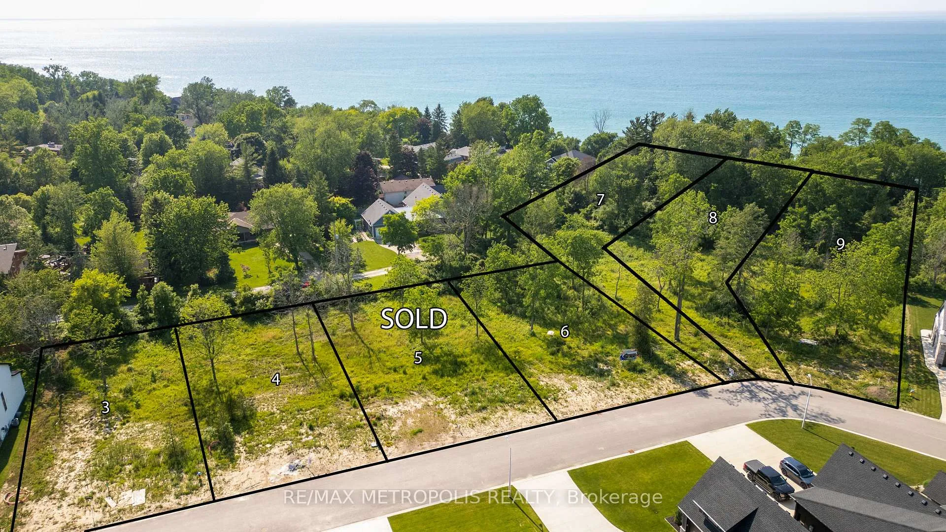 Photo 4 of 7073 Blue Coast Heights, Plympton-Wyoming, Plympton Wyoming — HOMEH